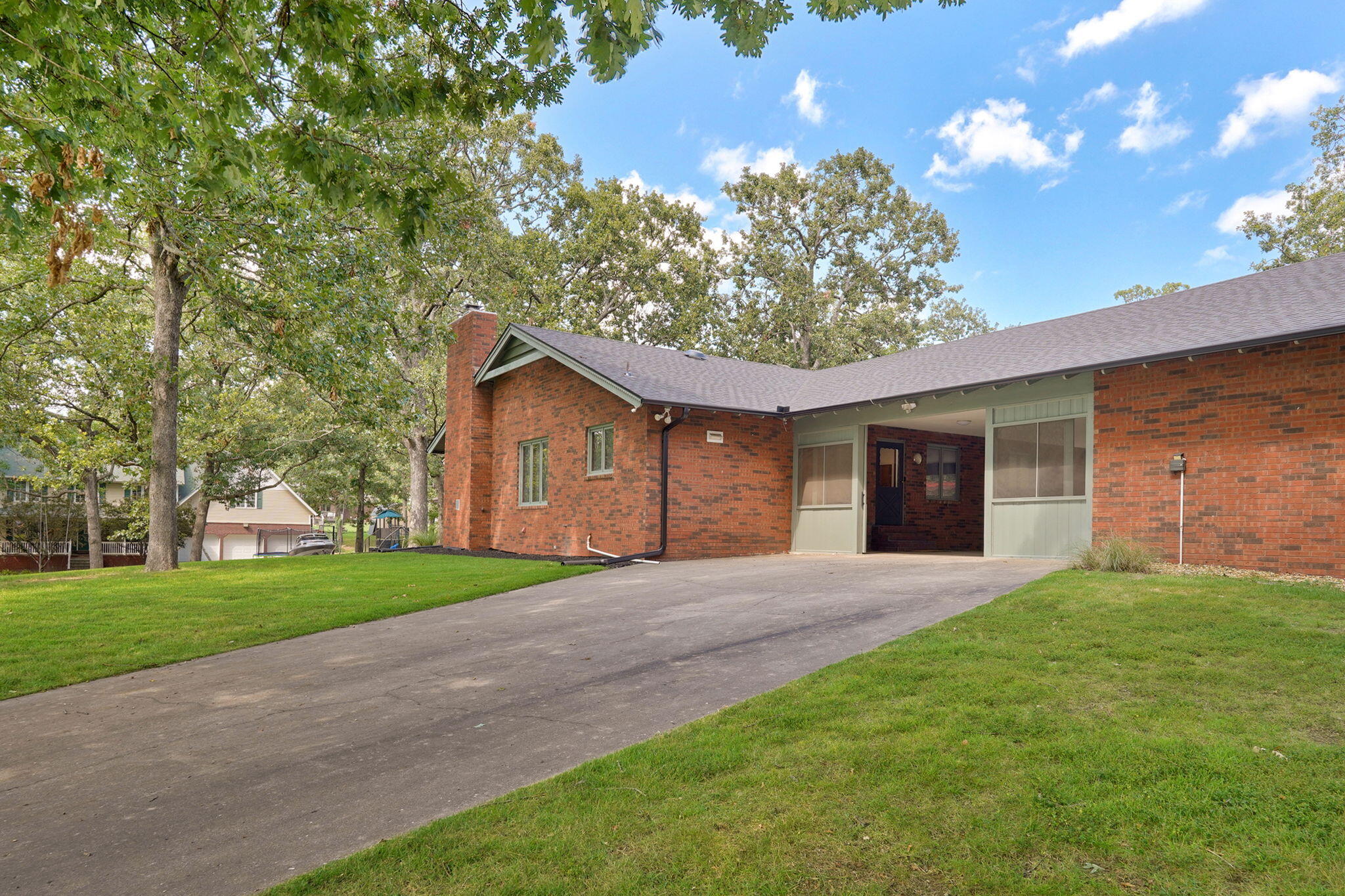 1214 West Beverly Hills Drive Property Photo 55