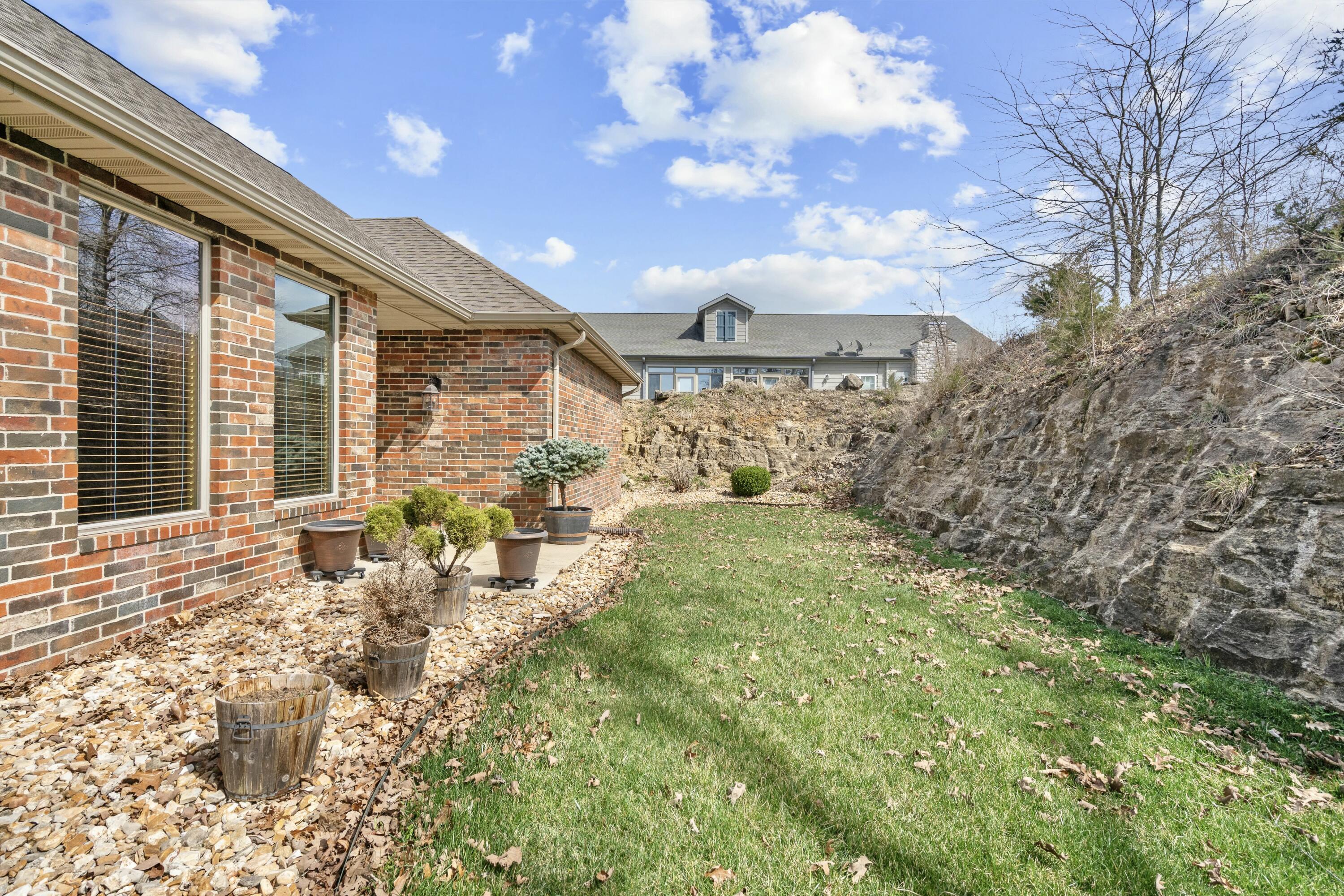 126 Lake Hills Drive A Property Photo 22