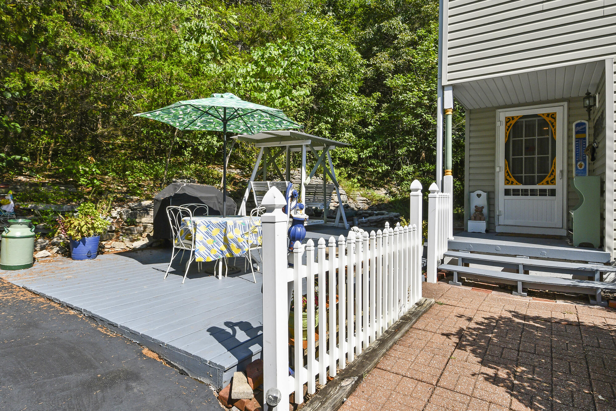 1291 Walnut Springs Drive Property Photo 12