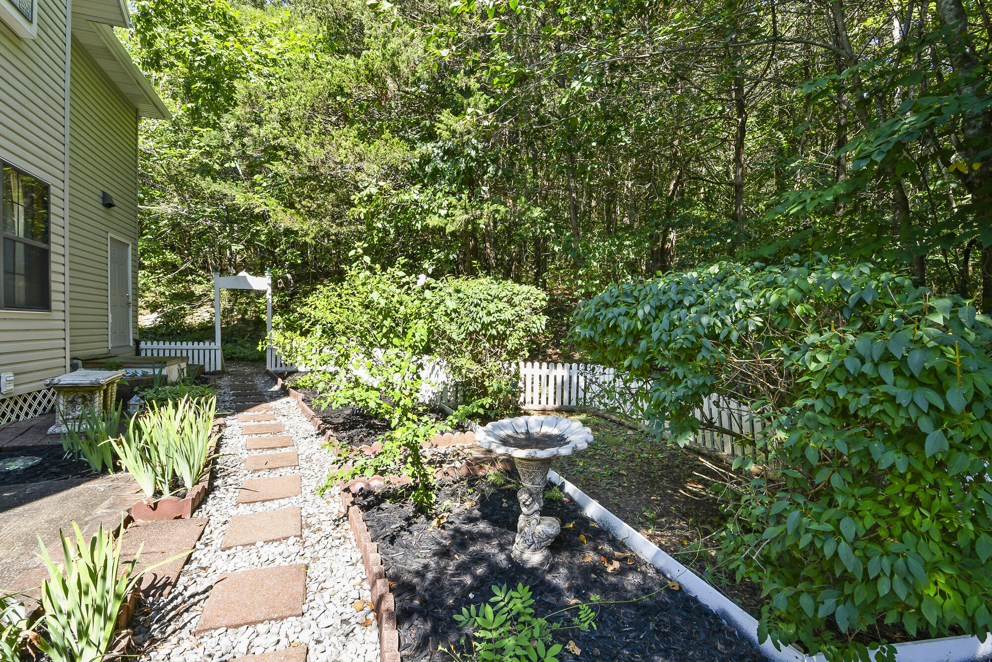 1291 Walnut Springs Drive Property Photo 18