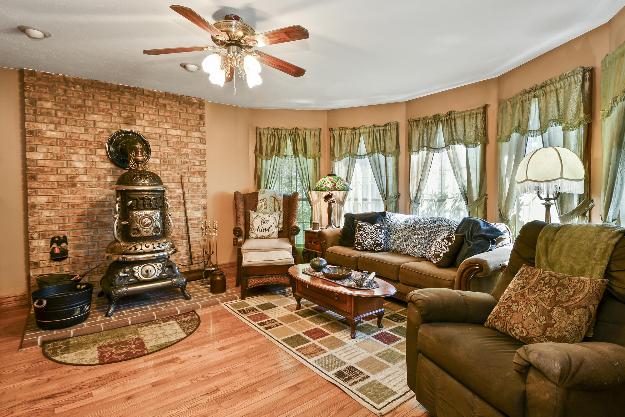 1291 Walnut Springs Drive Property Photo 28