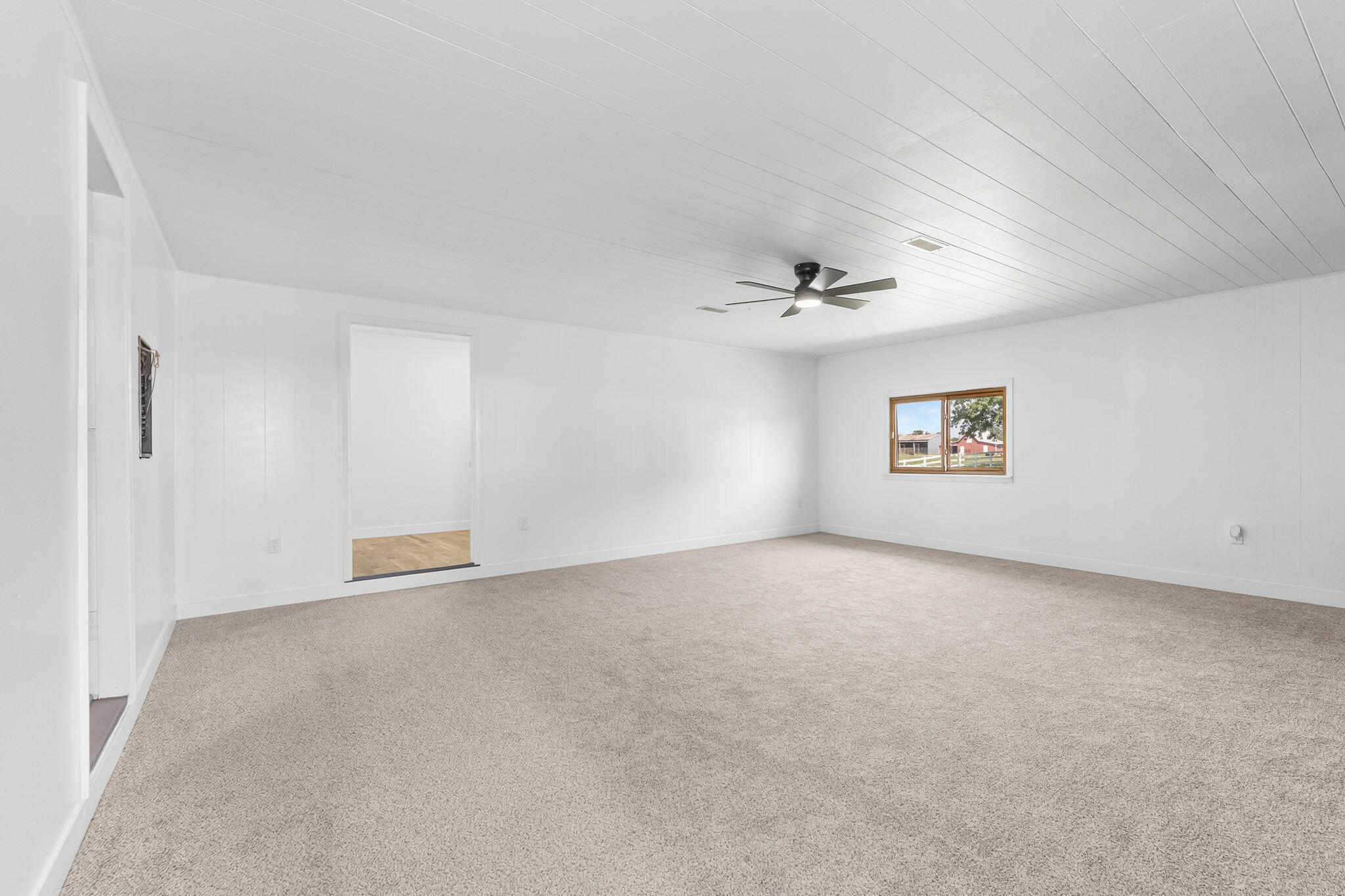 1070 South Diggins Main Street Property Photo 13