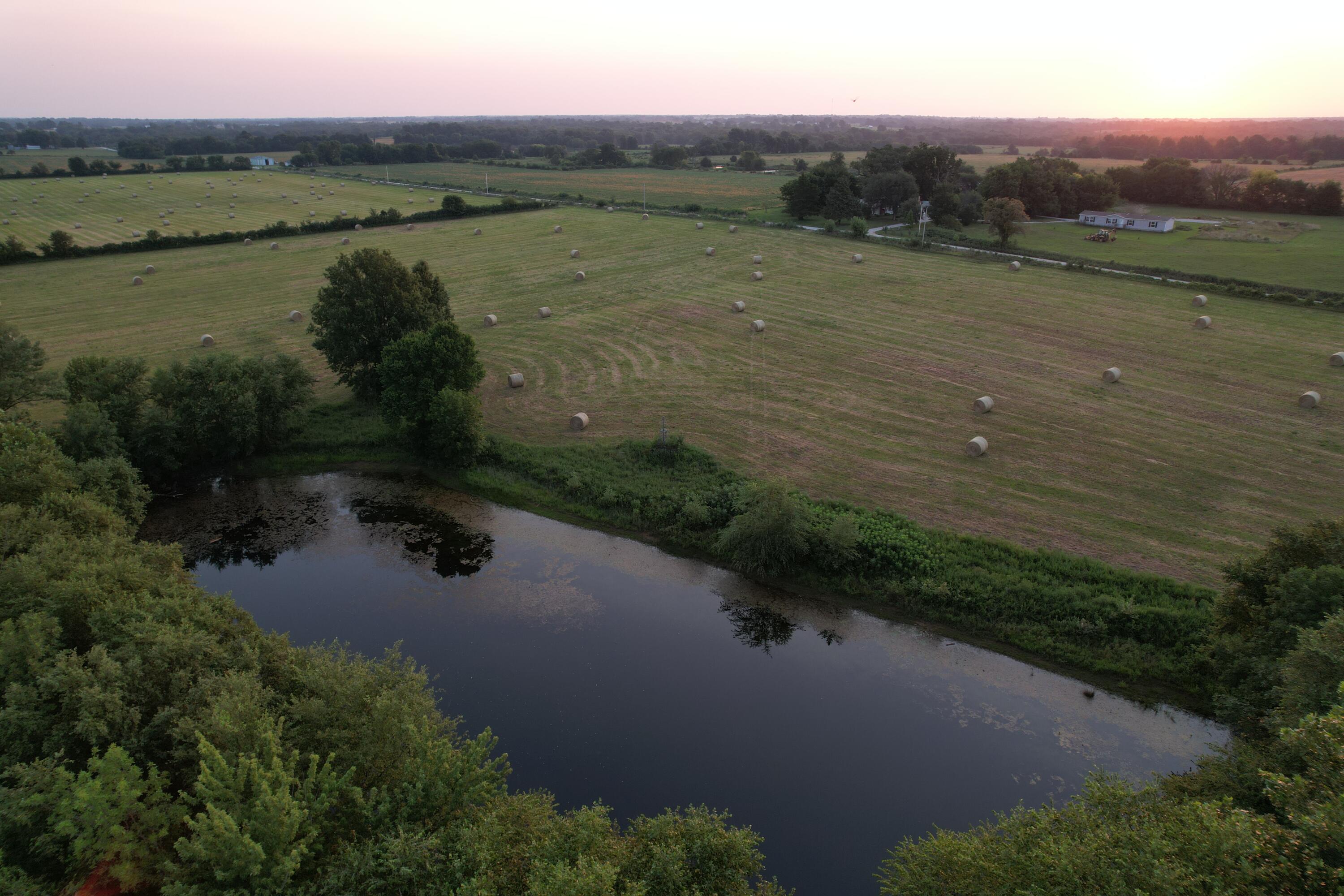 220 Northwest 40th Road Property Photo 8
