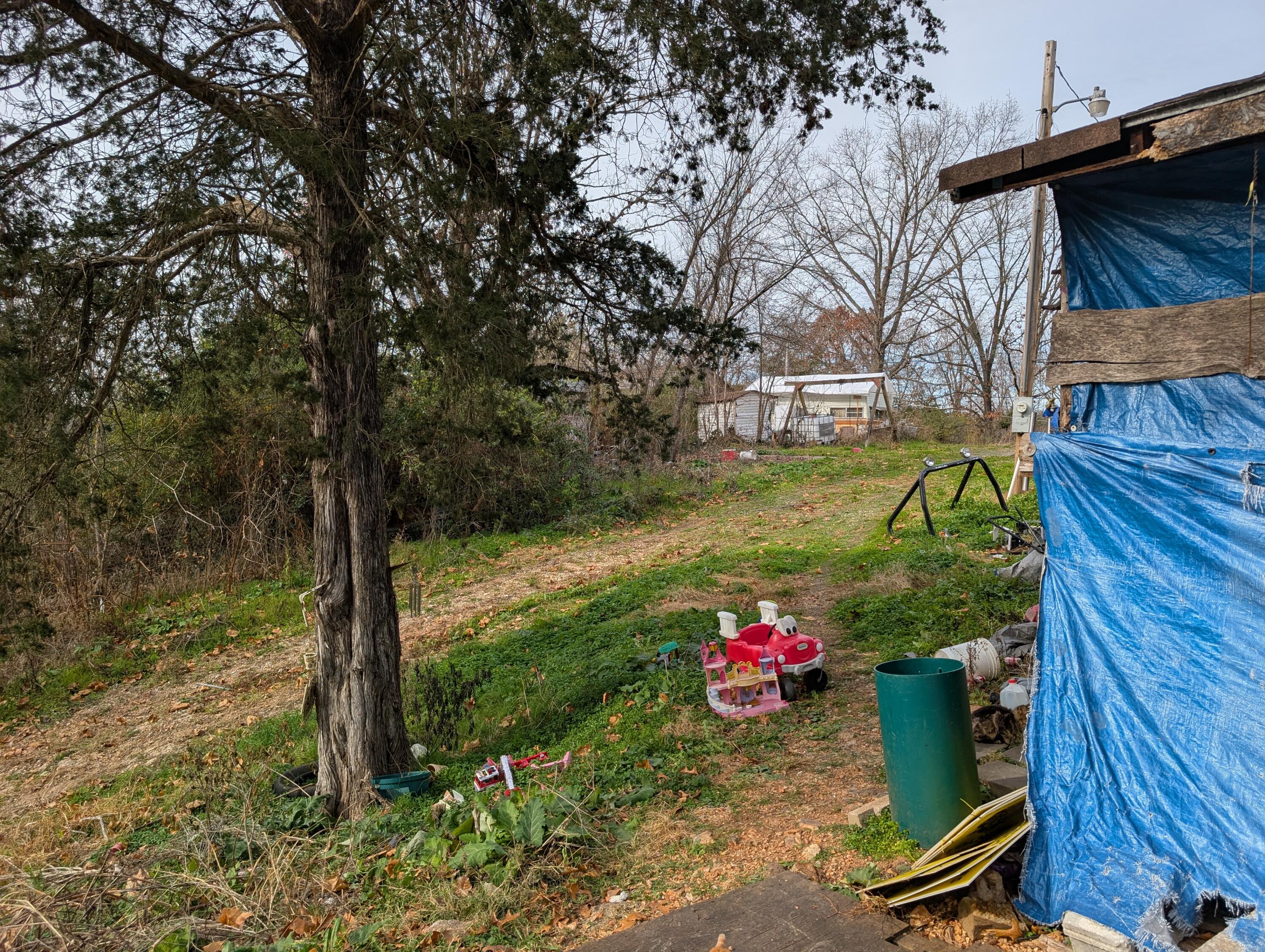 220 Scenic Drive Property Photo 4