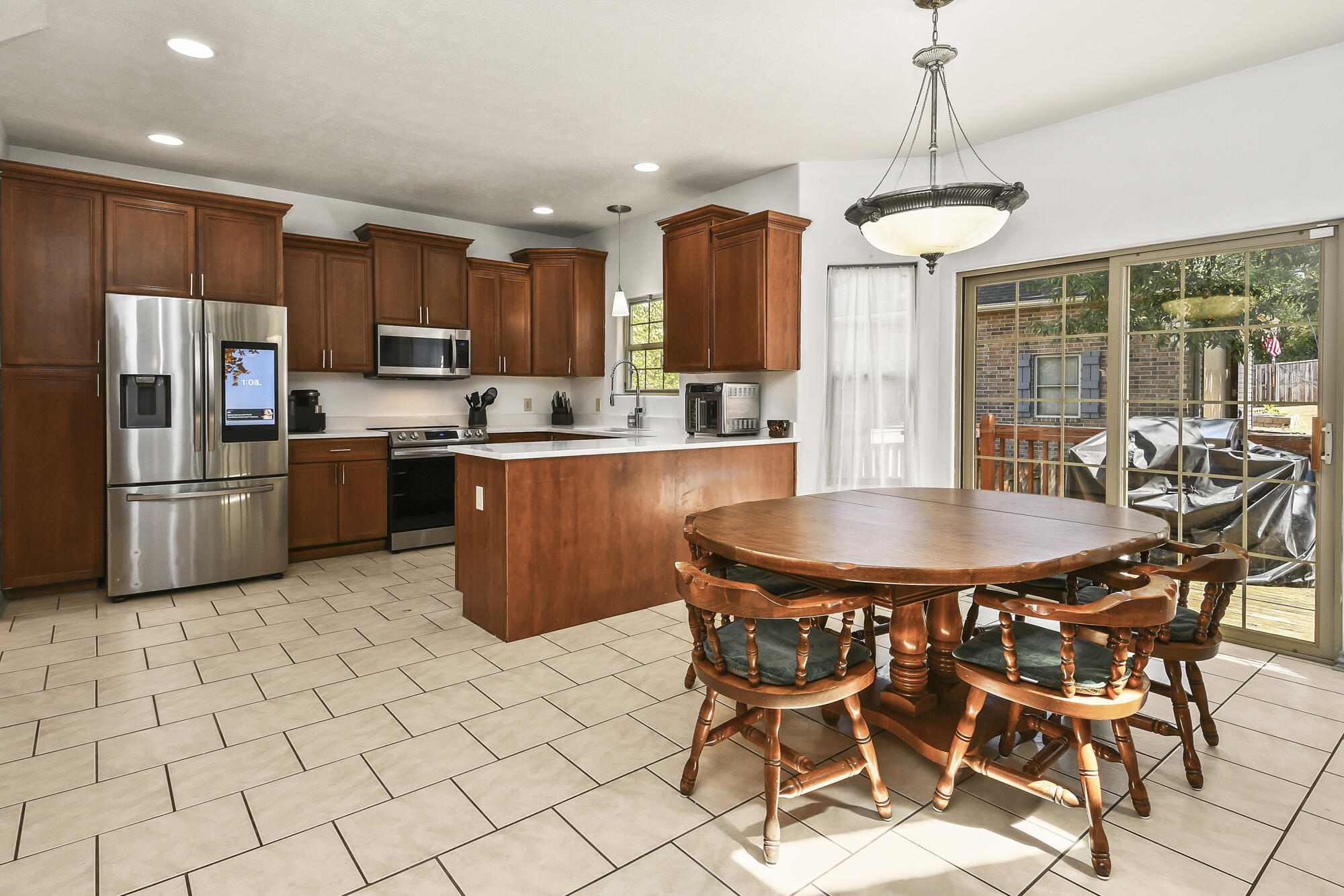 2481 West Chatsworth Court Property Photo 15
