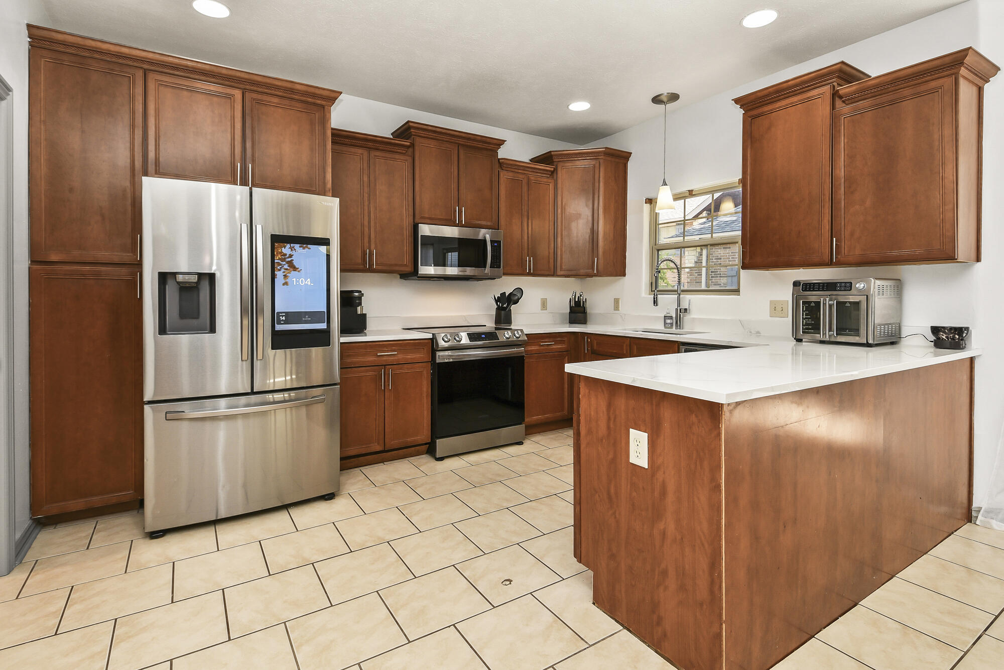 2481 West Chatsworth Court Property Photo 17