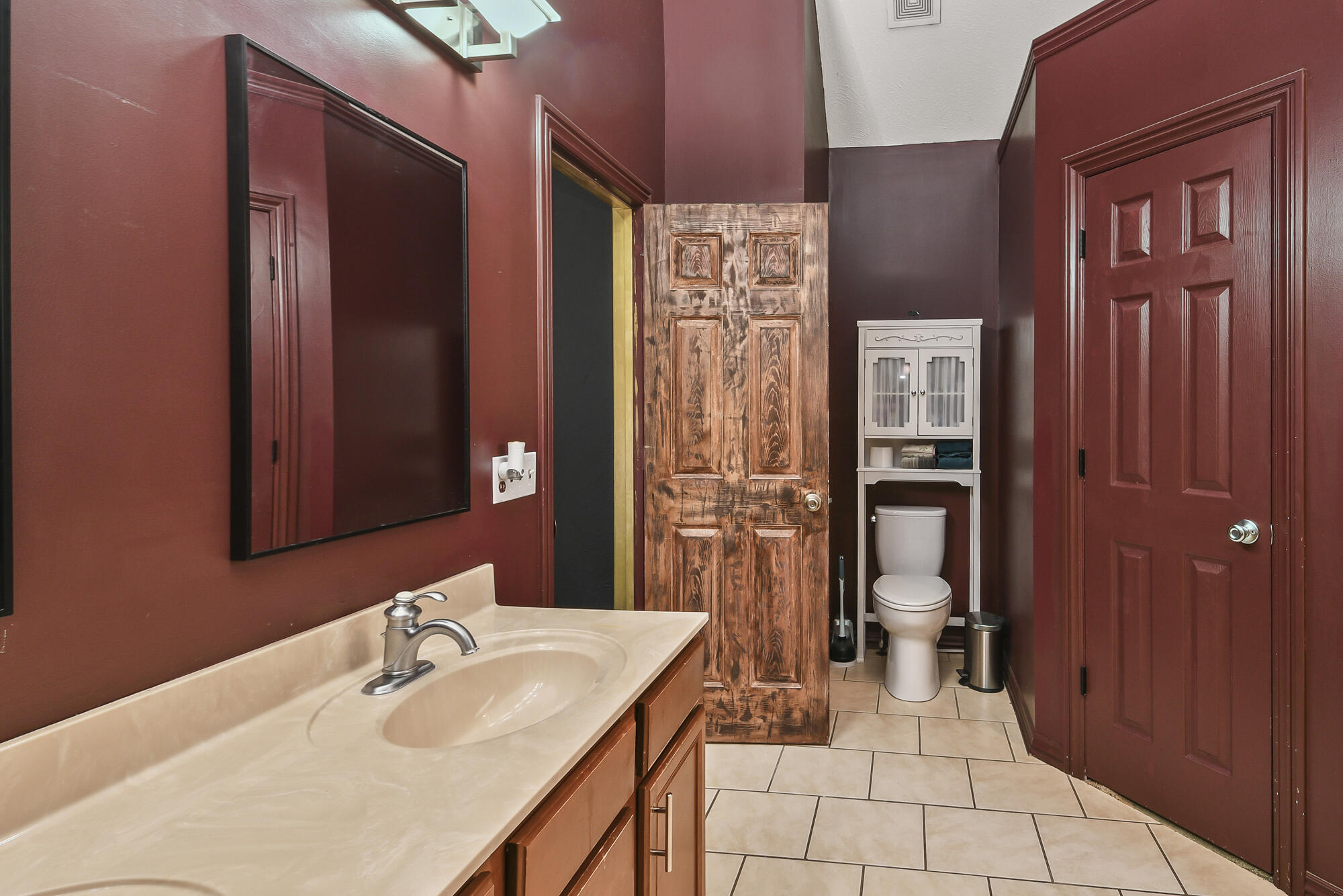 2481 West Chatsworth Court Property Photo 28