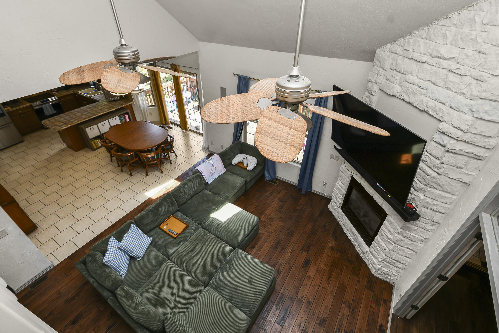 2481 West Chatsworth Court Property Photo 37