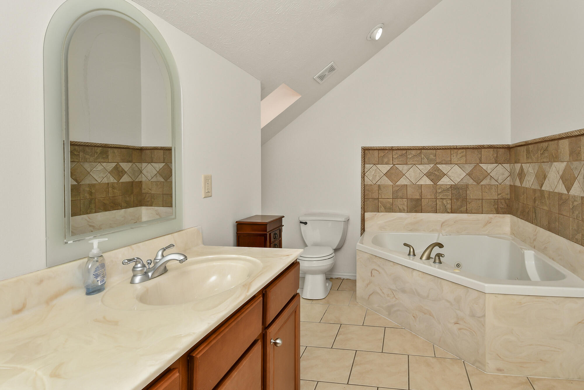 2481 West Chatsworth Court Property Photo 41