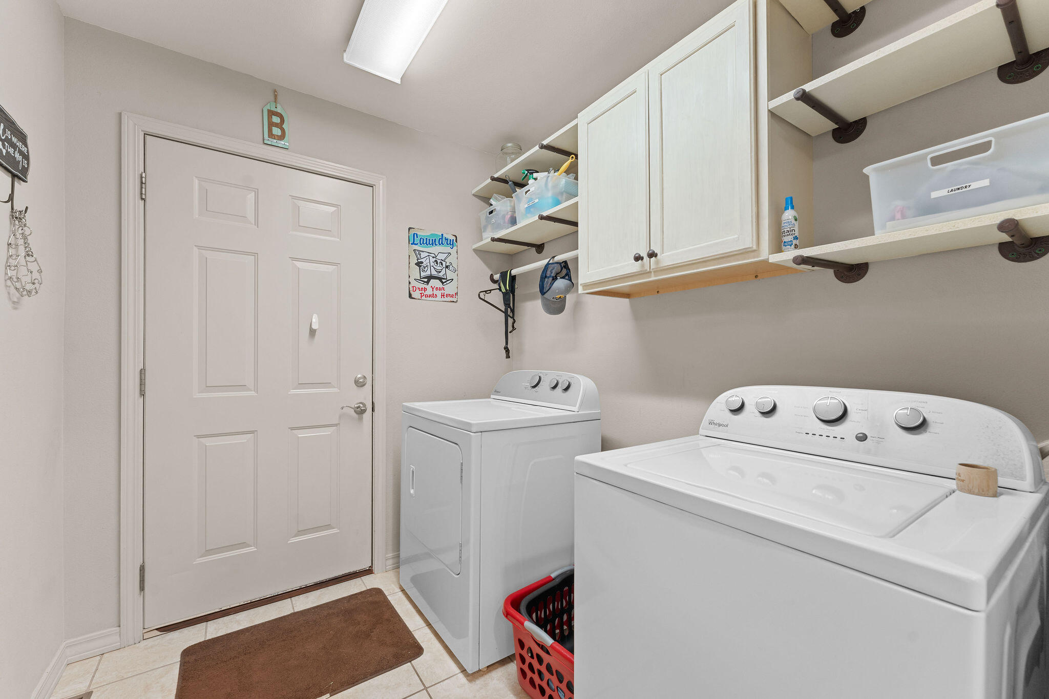 190 Waterloo Way Property Photo 15