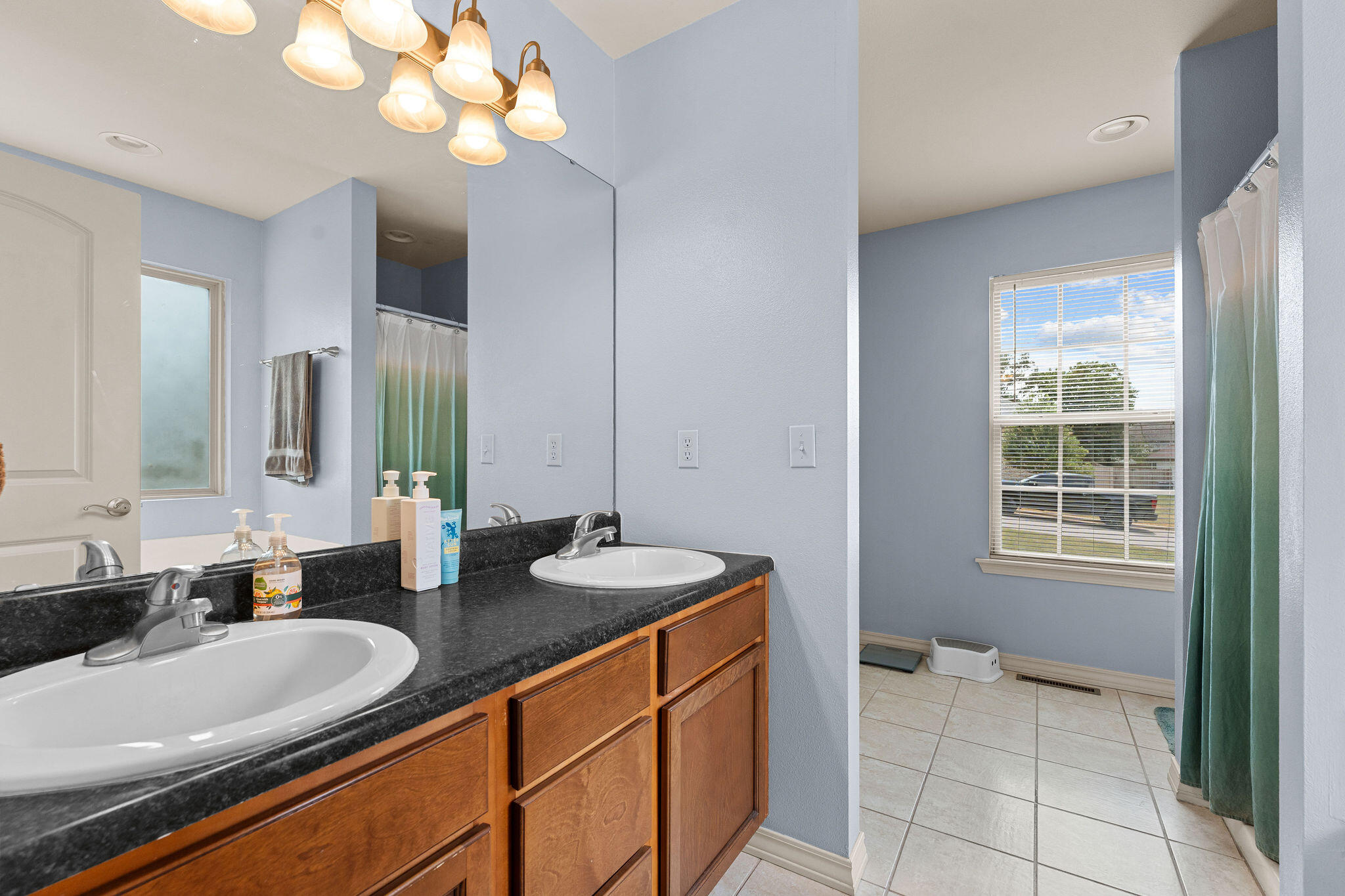 190 Waterloo Way Property Photo 23