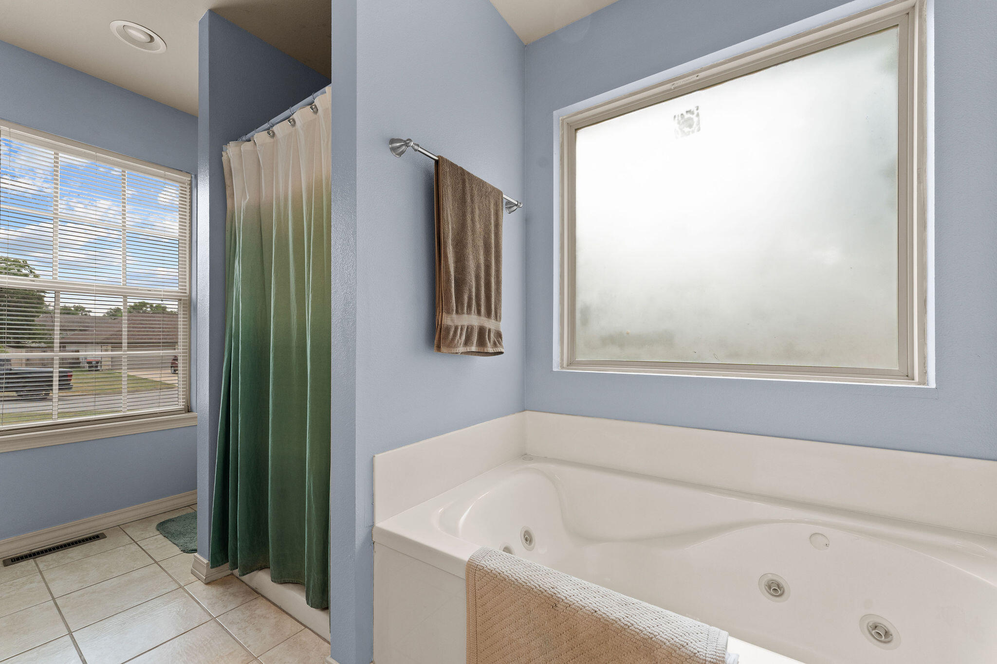 190 Waterloo Way Property Photo 24