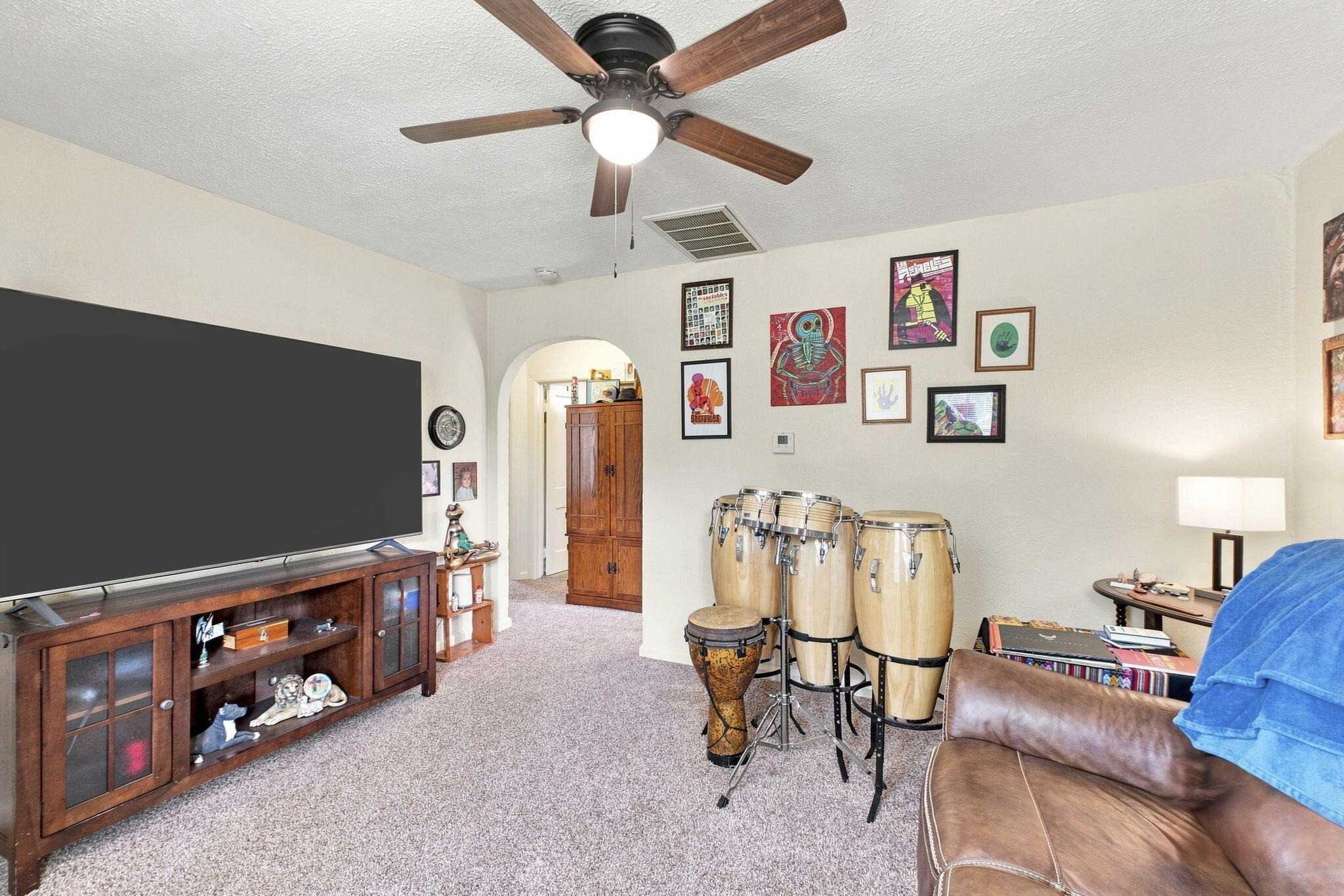 1925 West Atlantic Street Property Photo 8