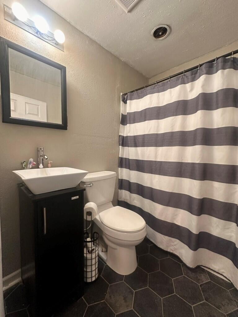 1846 Hazel Avenue Property Photo 16