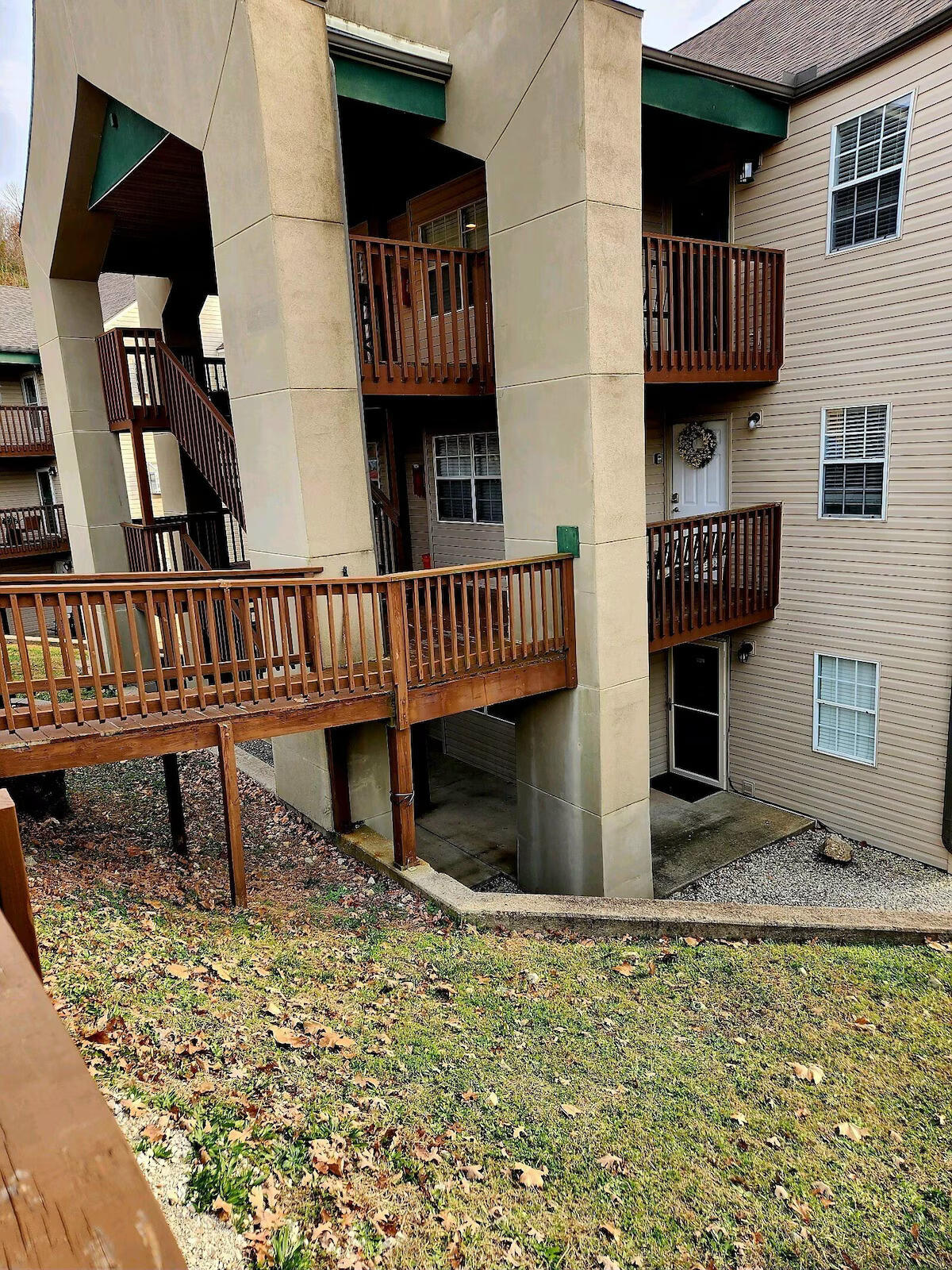 25 Chickadee Court 4 Property Photo 2