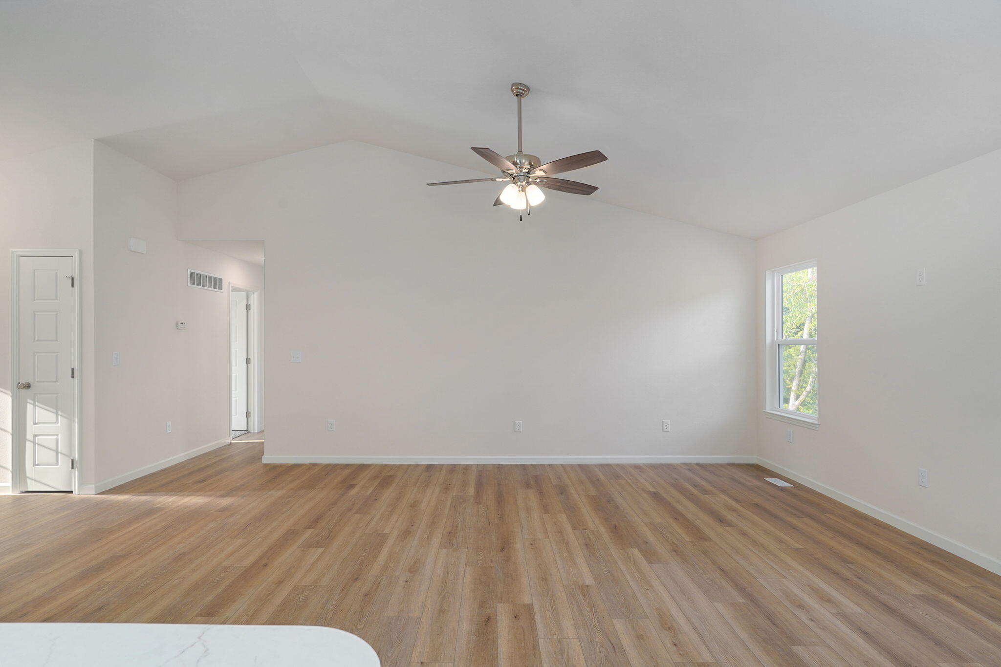 5801 South Cloverdale Lane Property Photo 10
