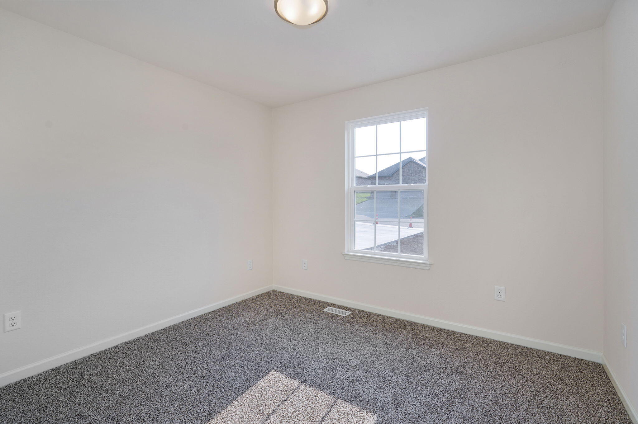 5801 South Cloverdale Lane Property Photo 23