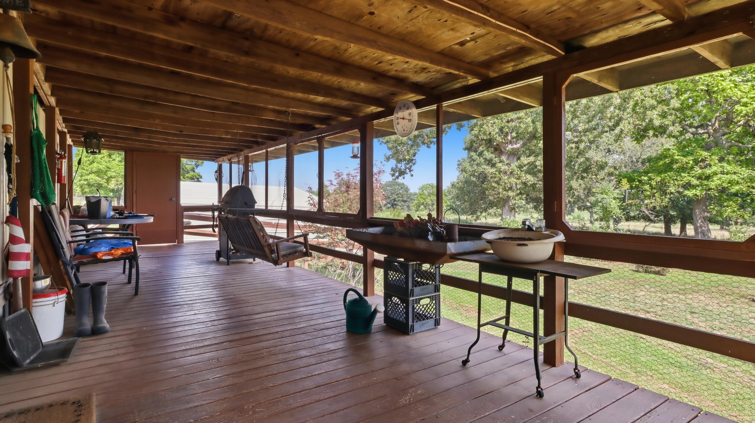 288 County Road 539 Property Photo 2