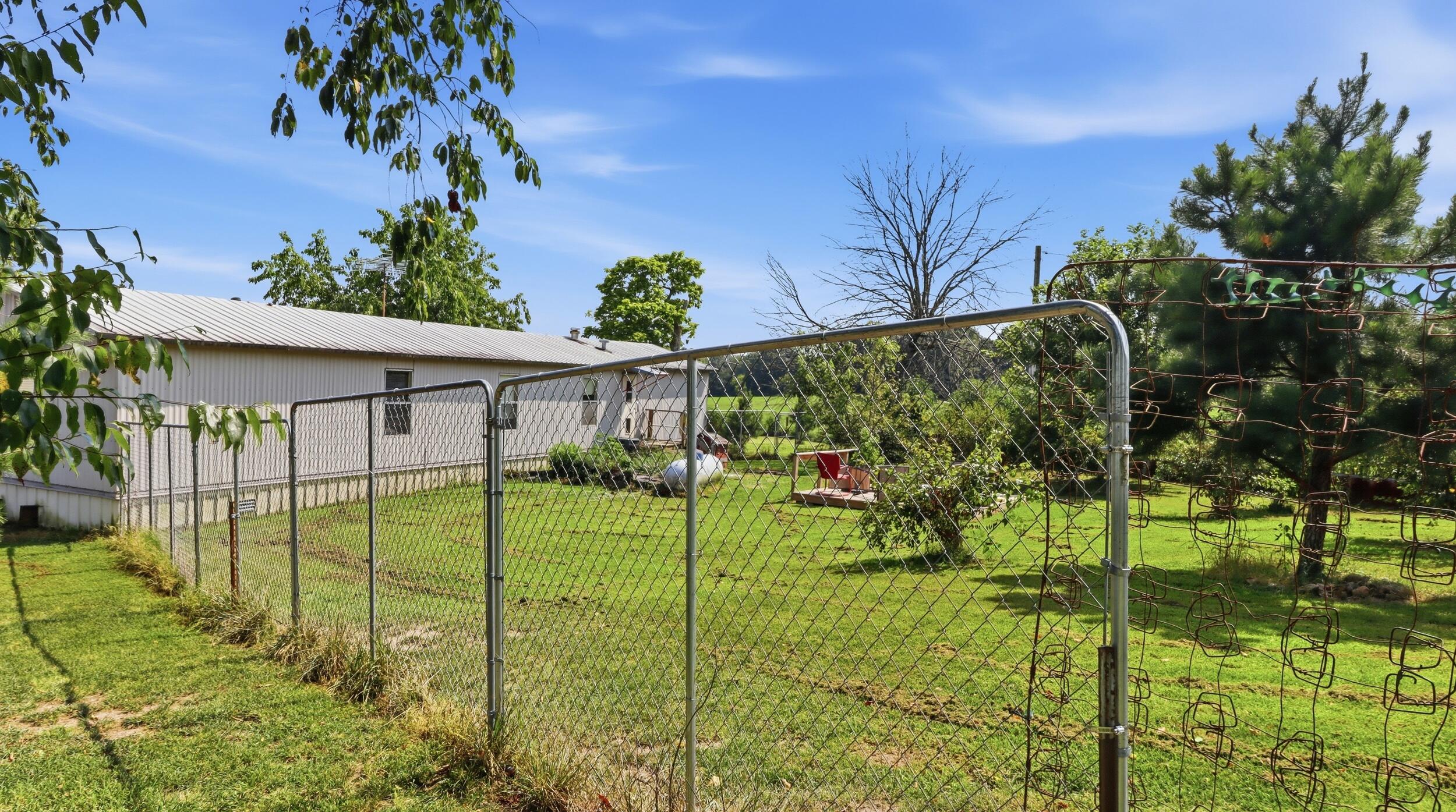 288 County Road 539 Property Photo 9