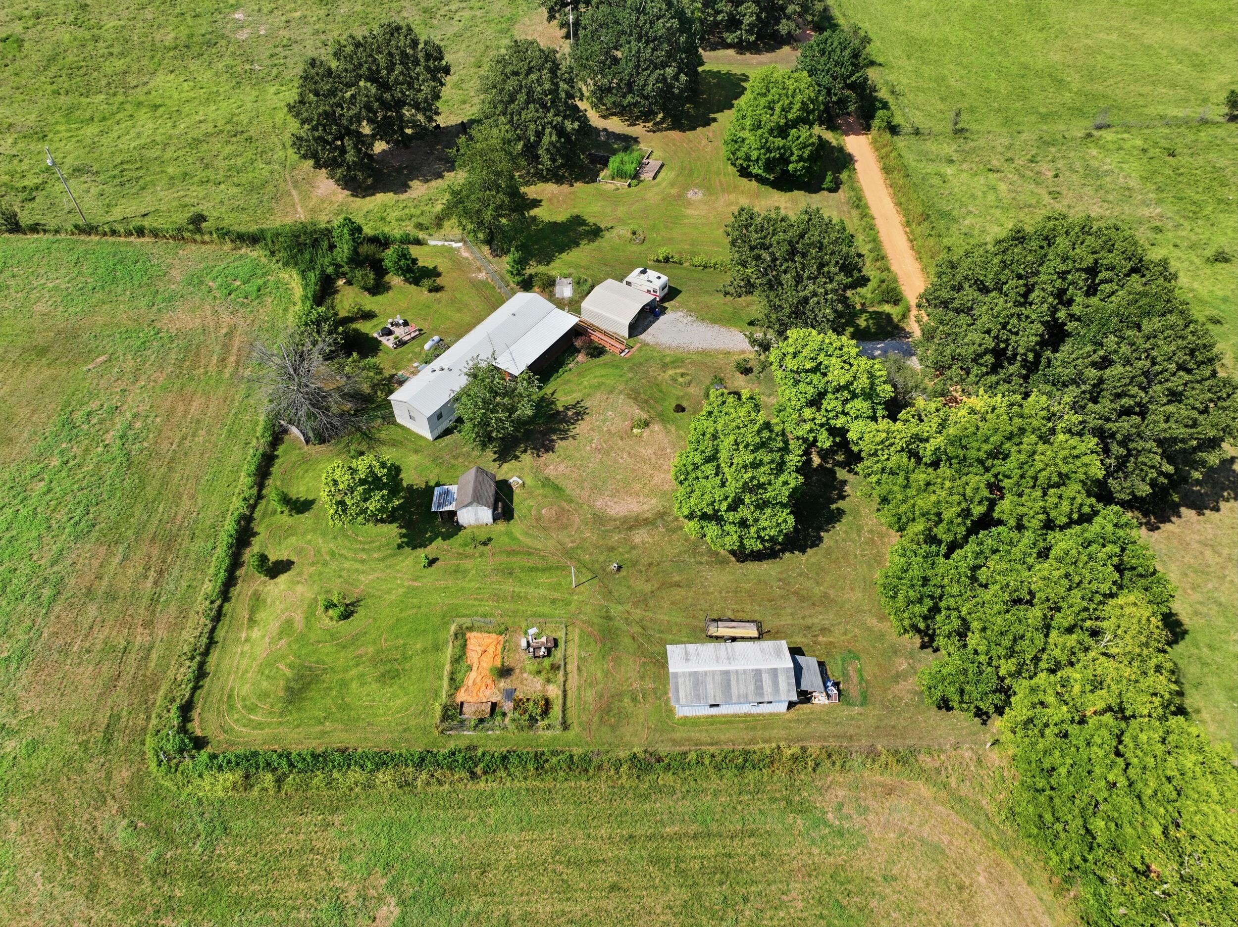 288 County Road 539 Property Photo 35