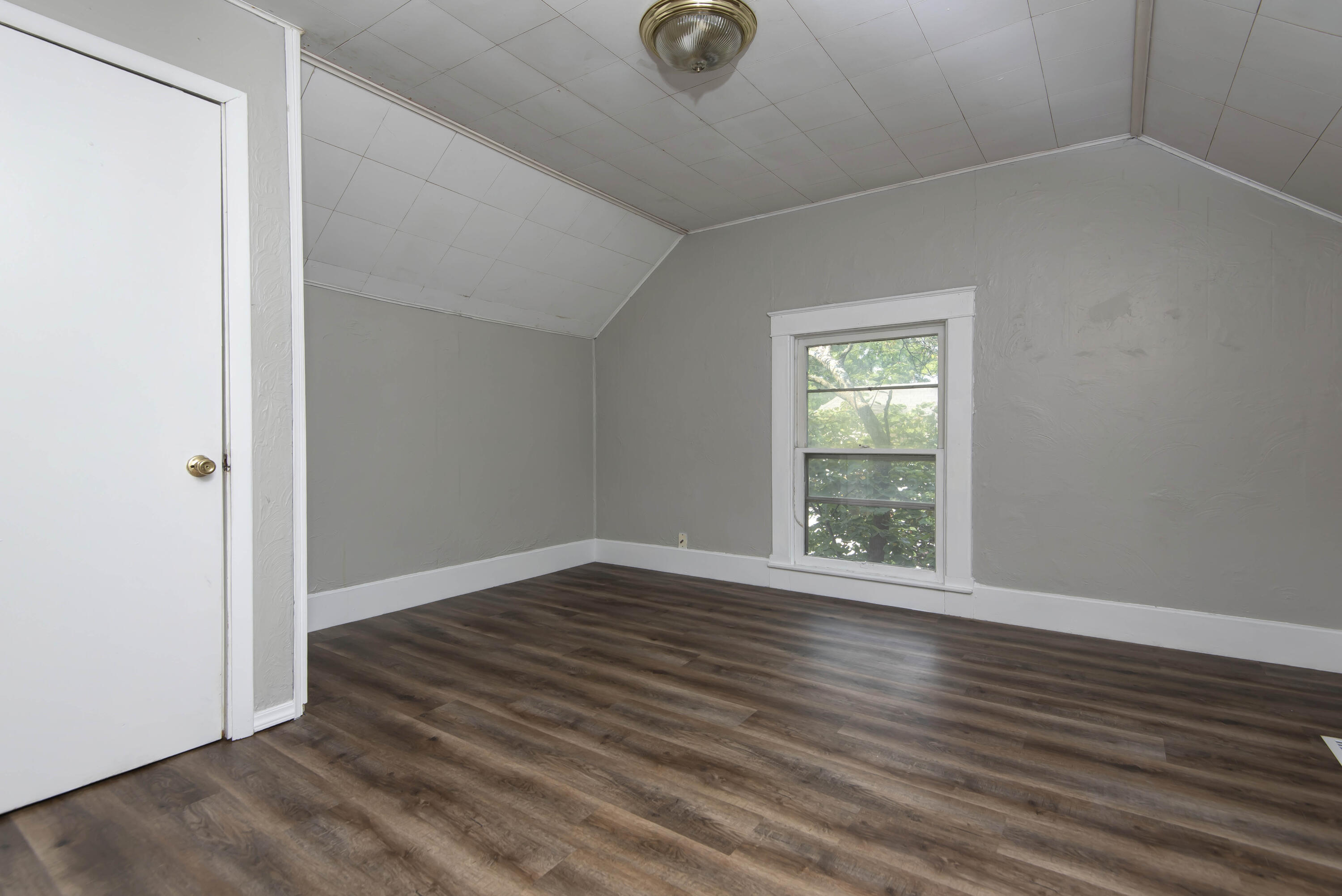 422 Gibbs Avenue Property Photo 16
