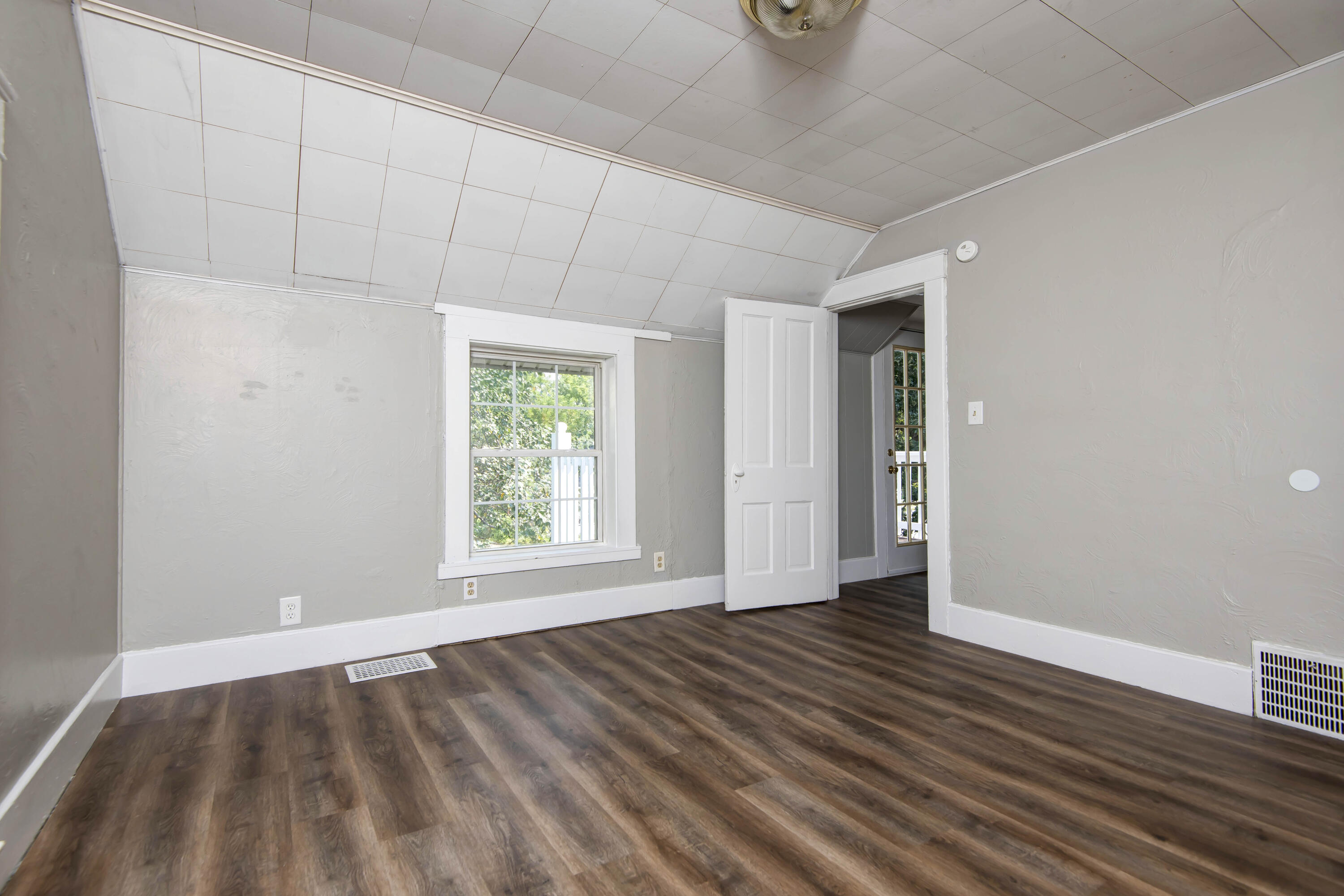 422 Gibbs Avenue Property Photo 19