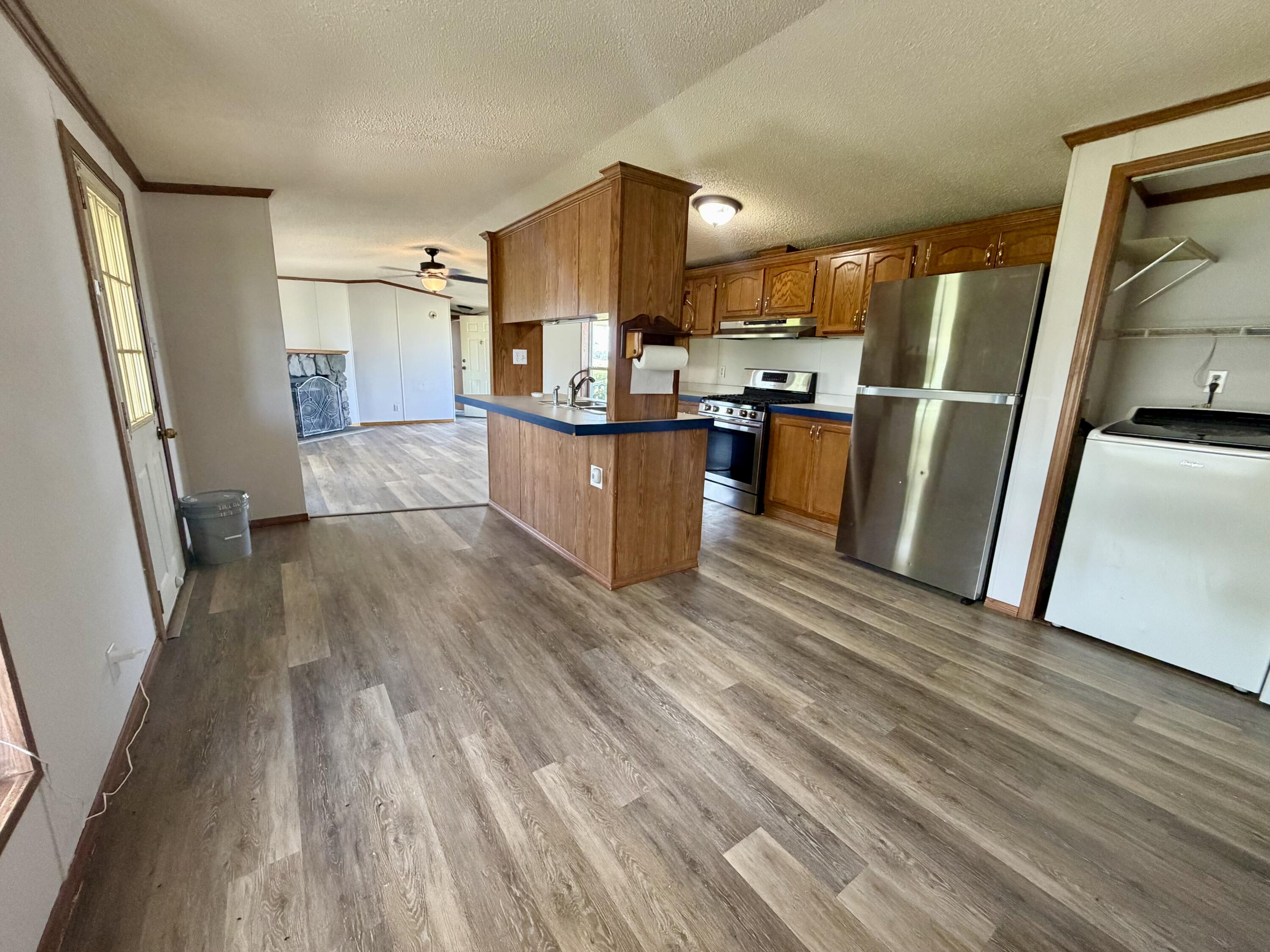 16075 Private Road 1091 Property Photo 13