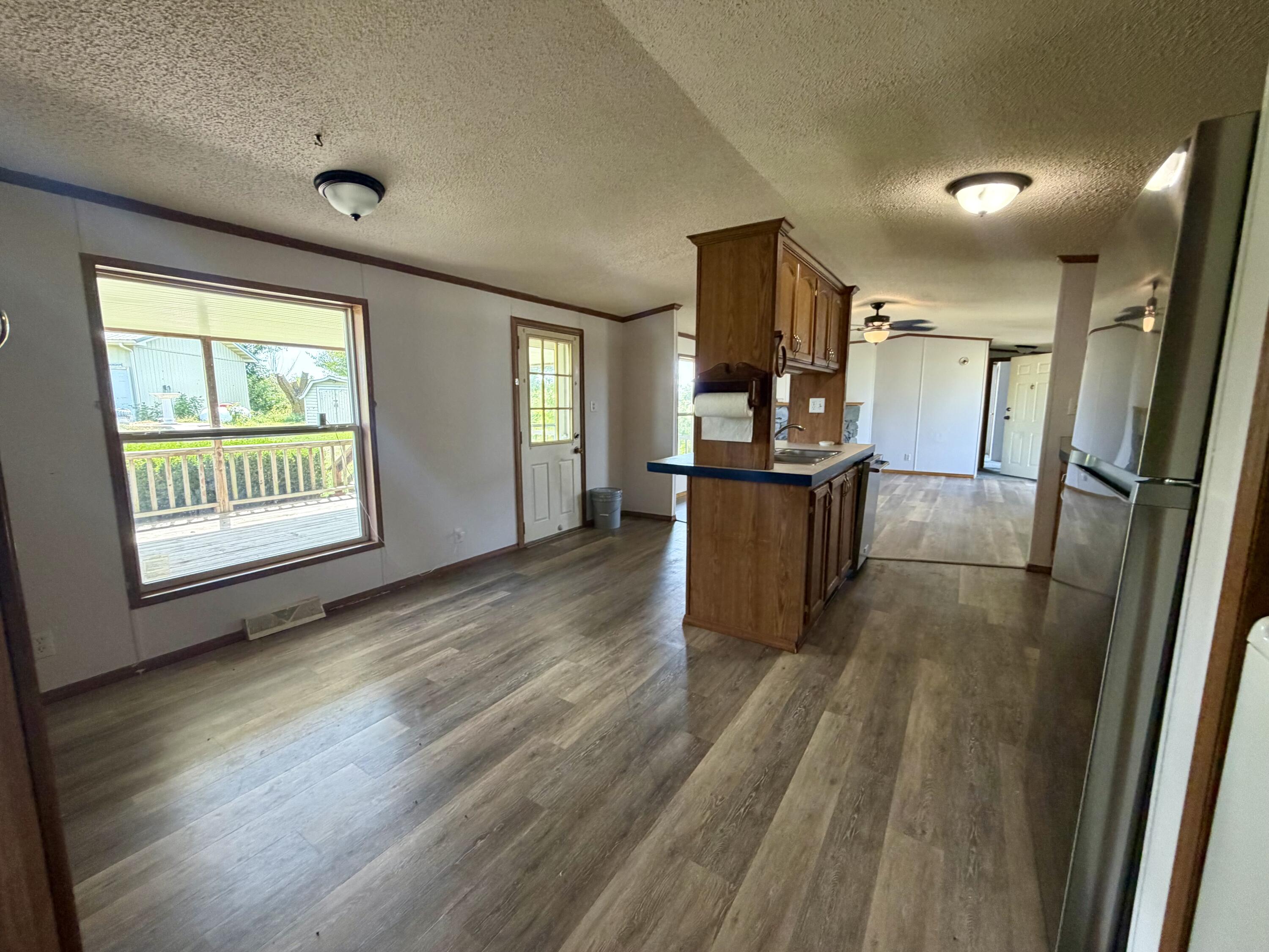 16075 Private Road 1091 Property Photo 15