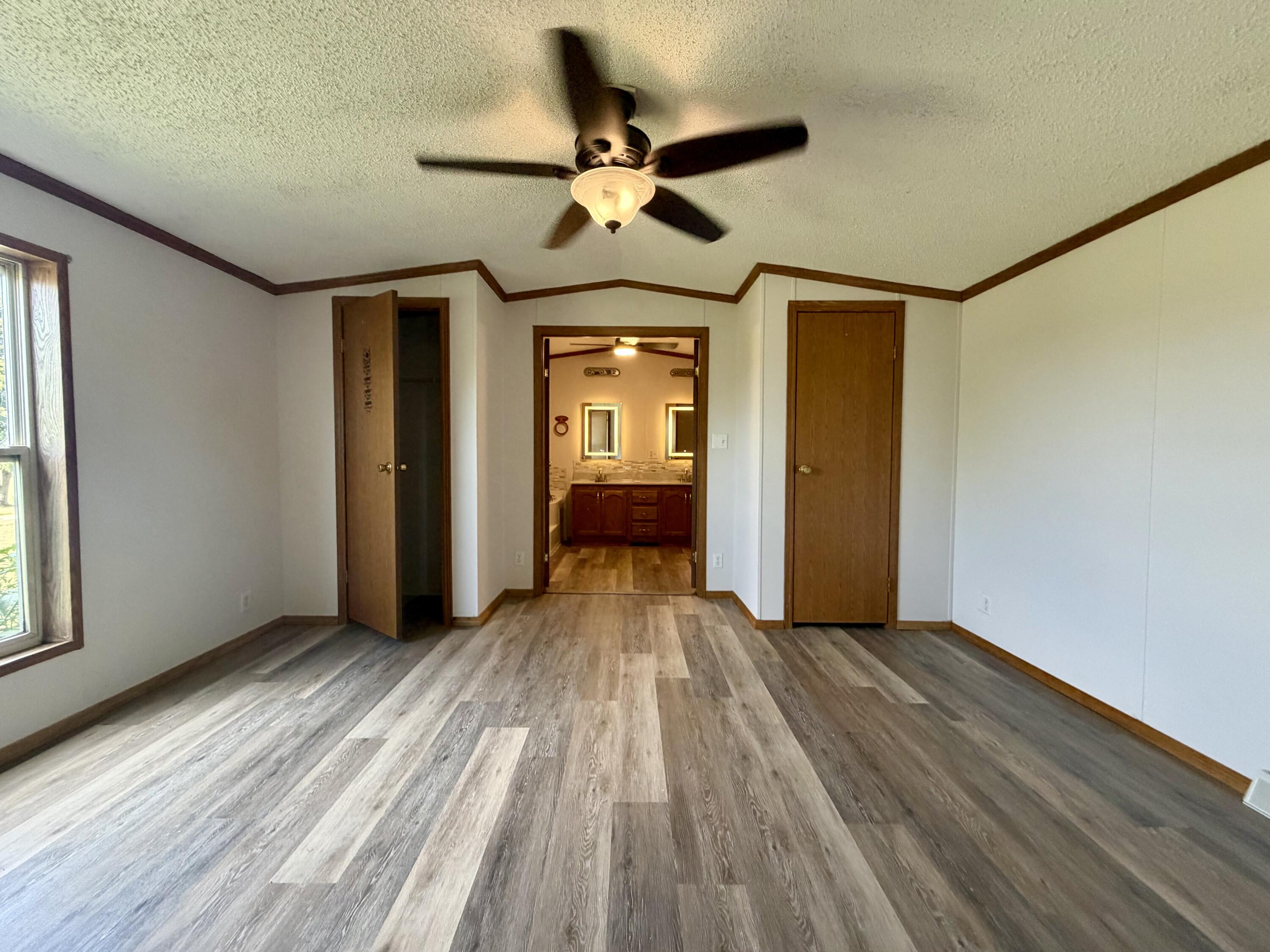 16075 Private Road 1091 Property Photo 17