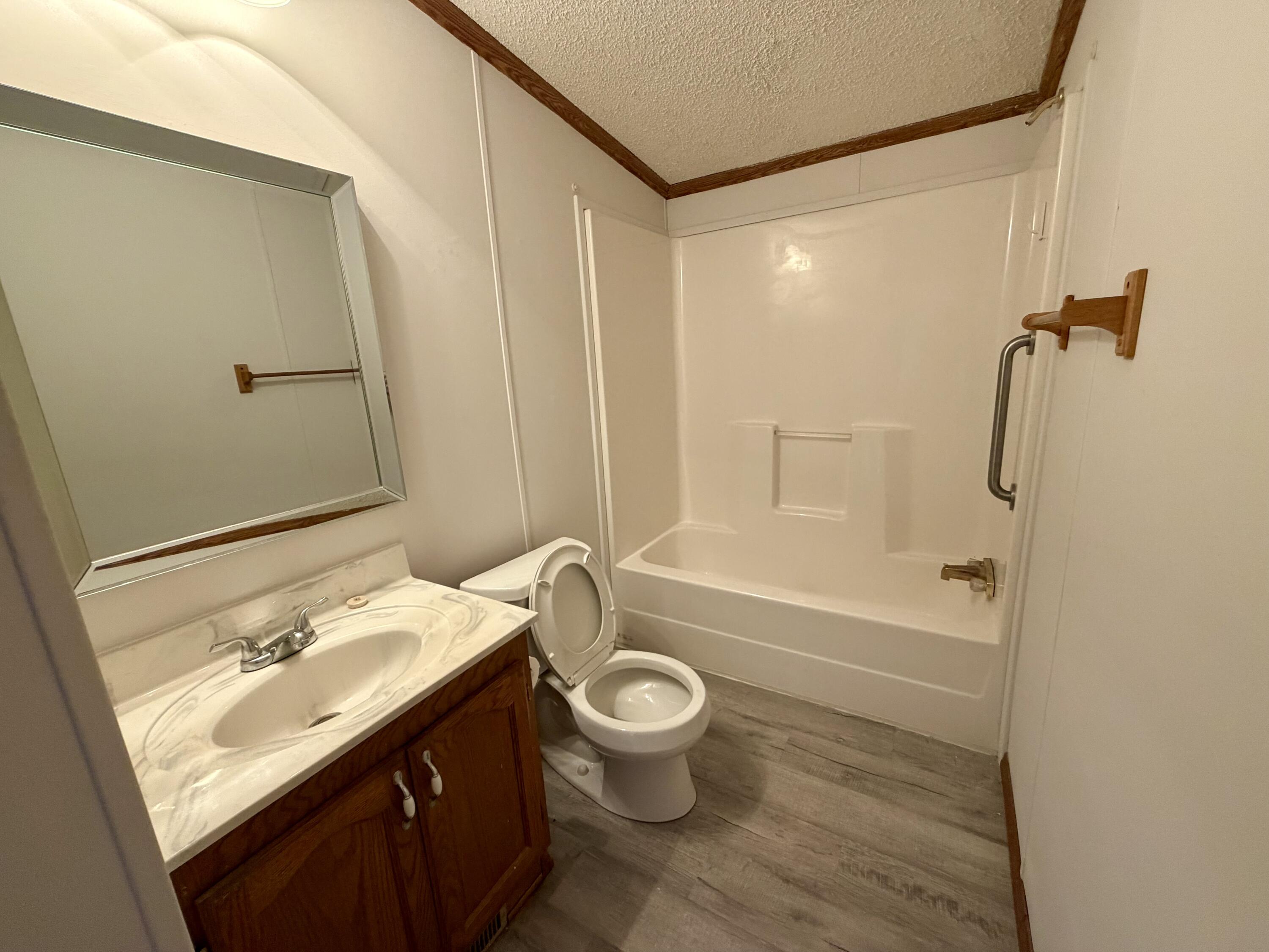 16075 Private Road 1091 Property Photo 27