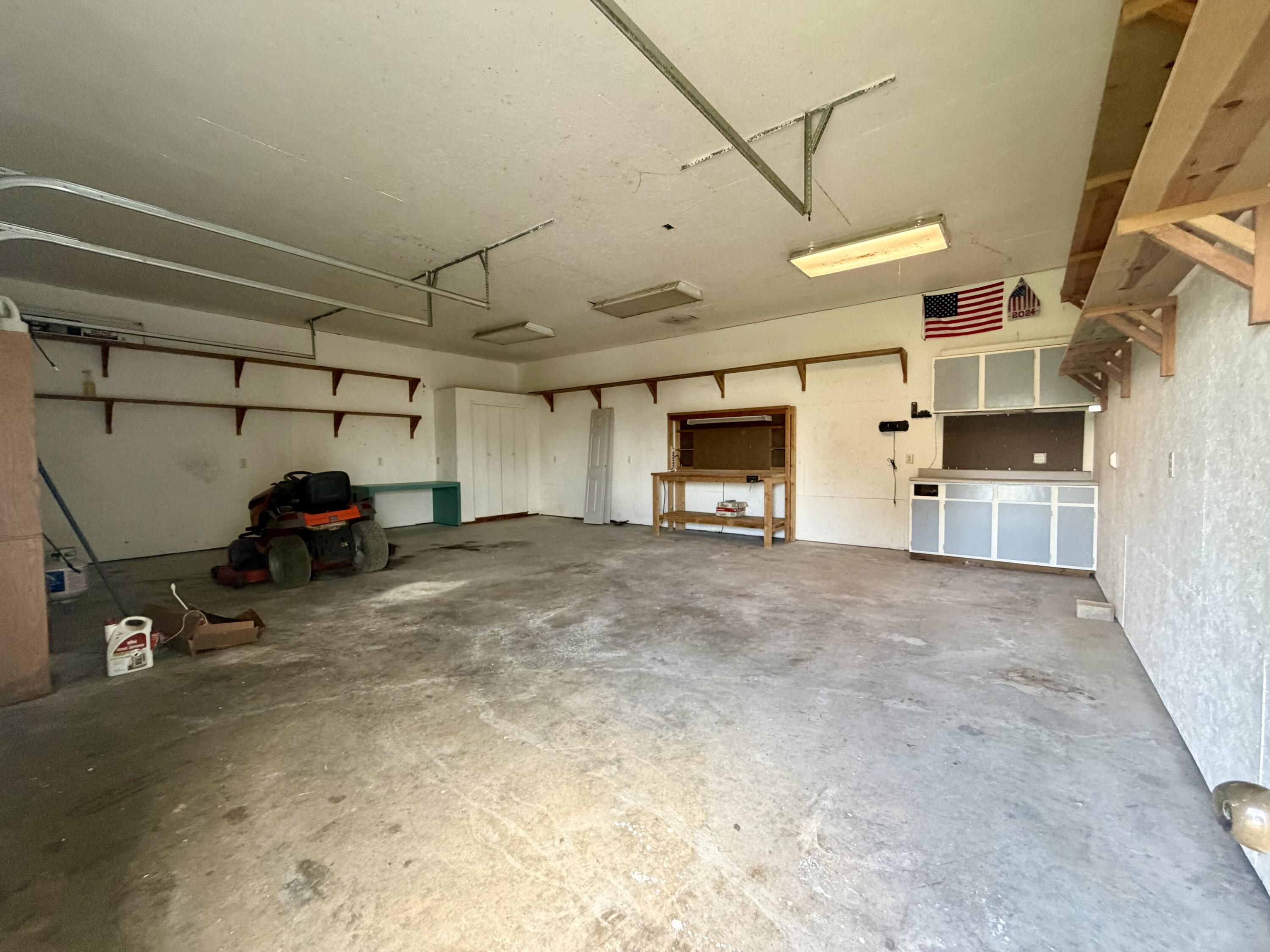 16075 Private Road 1091 Property Photo 31