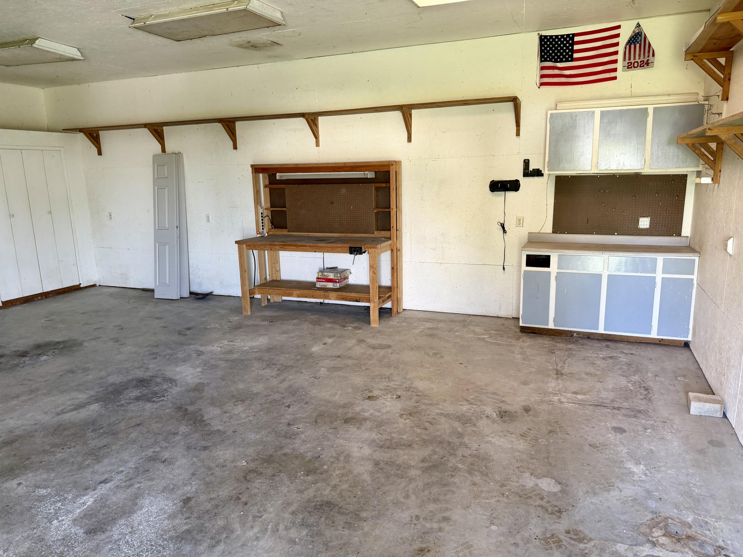 16075 Private Road 1091 Property Photo 33