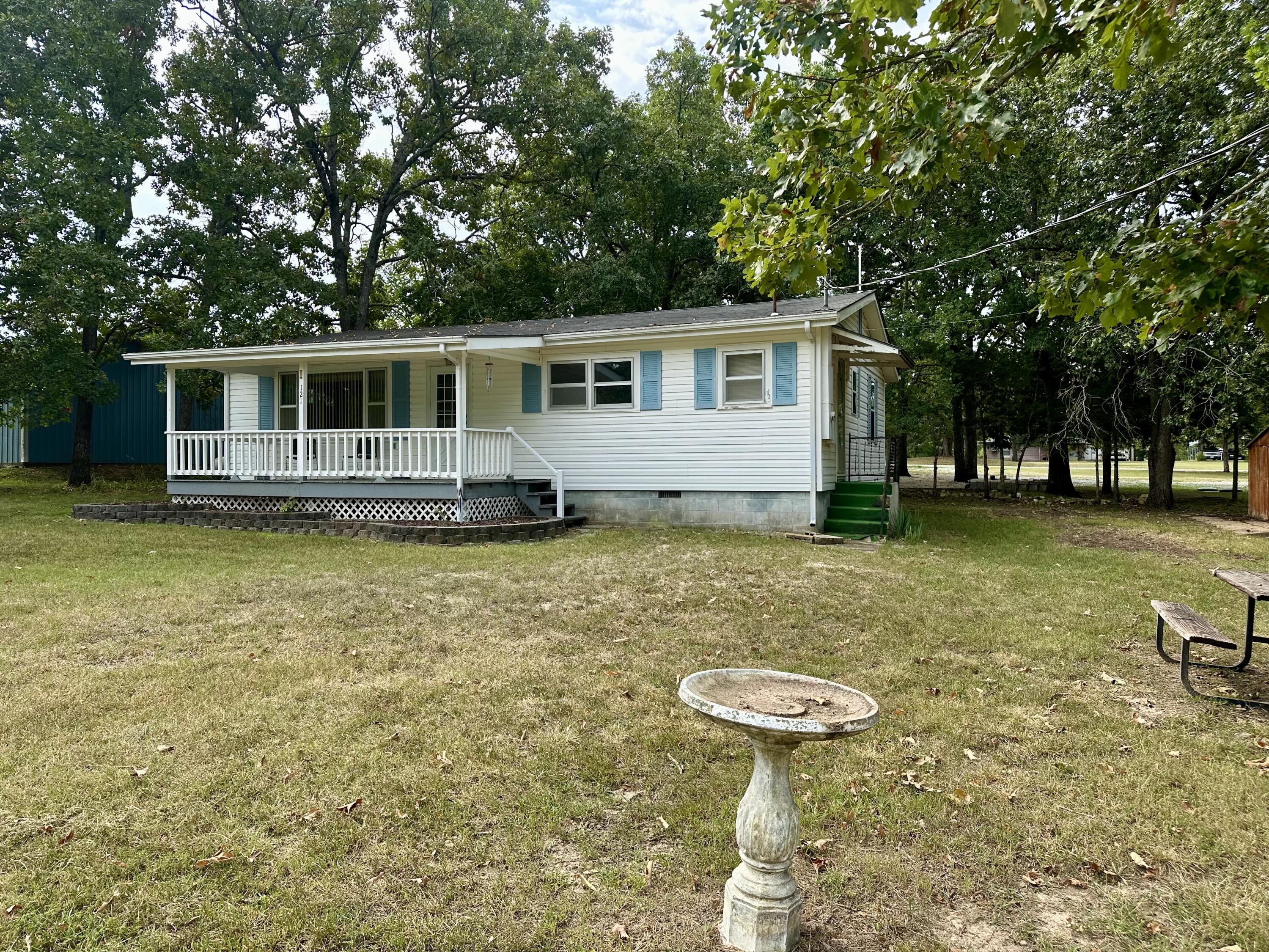 121 Paula Avenue Property Photo 22