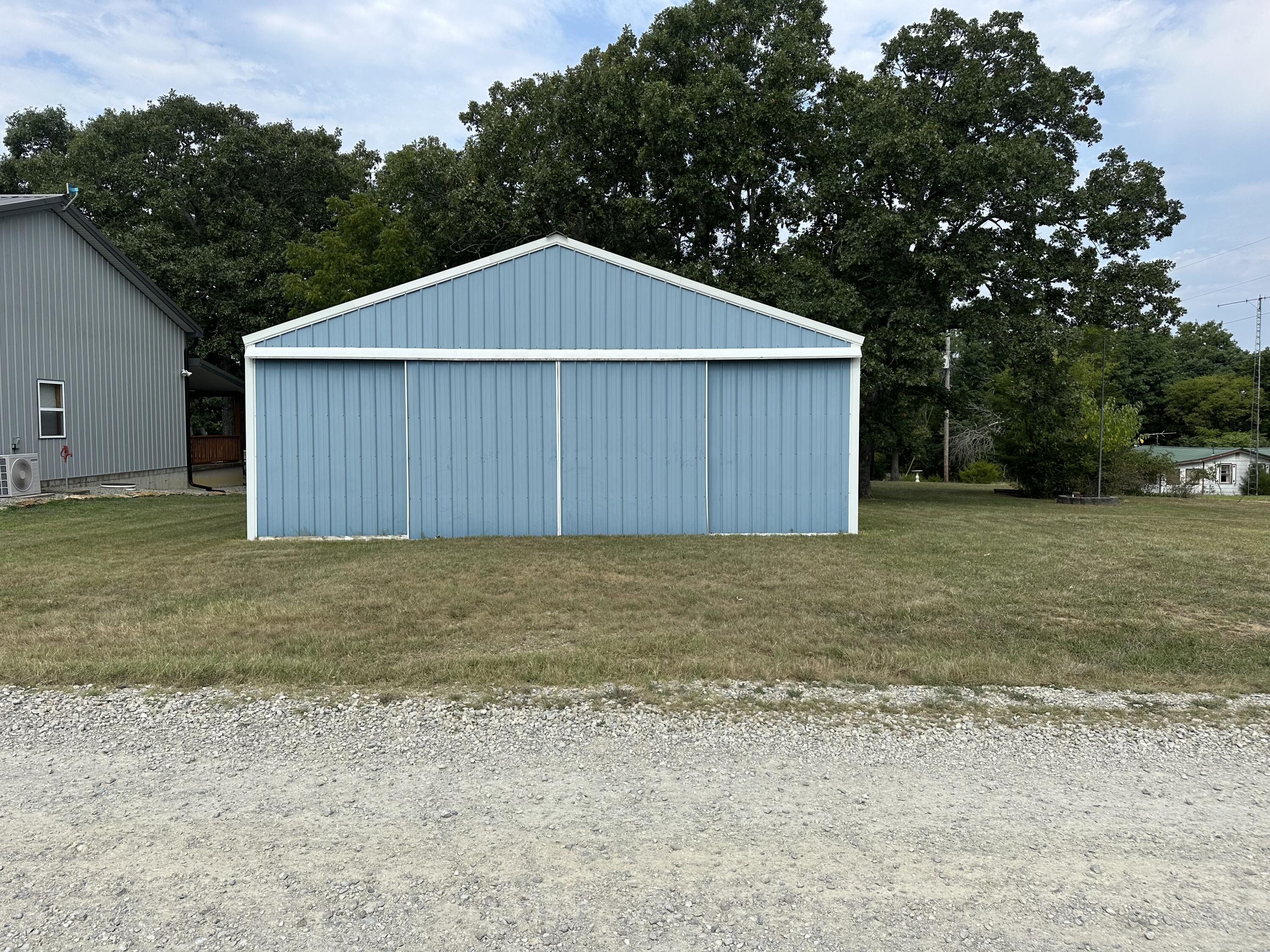 121 Paula Avenue Property Photo 24