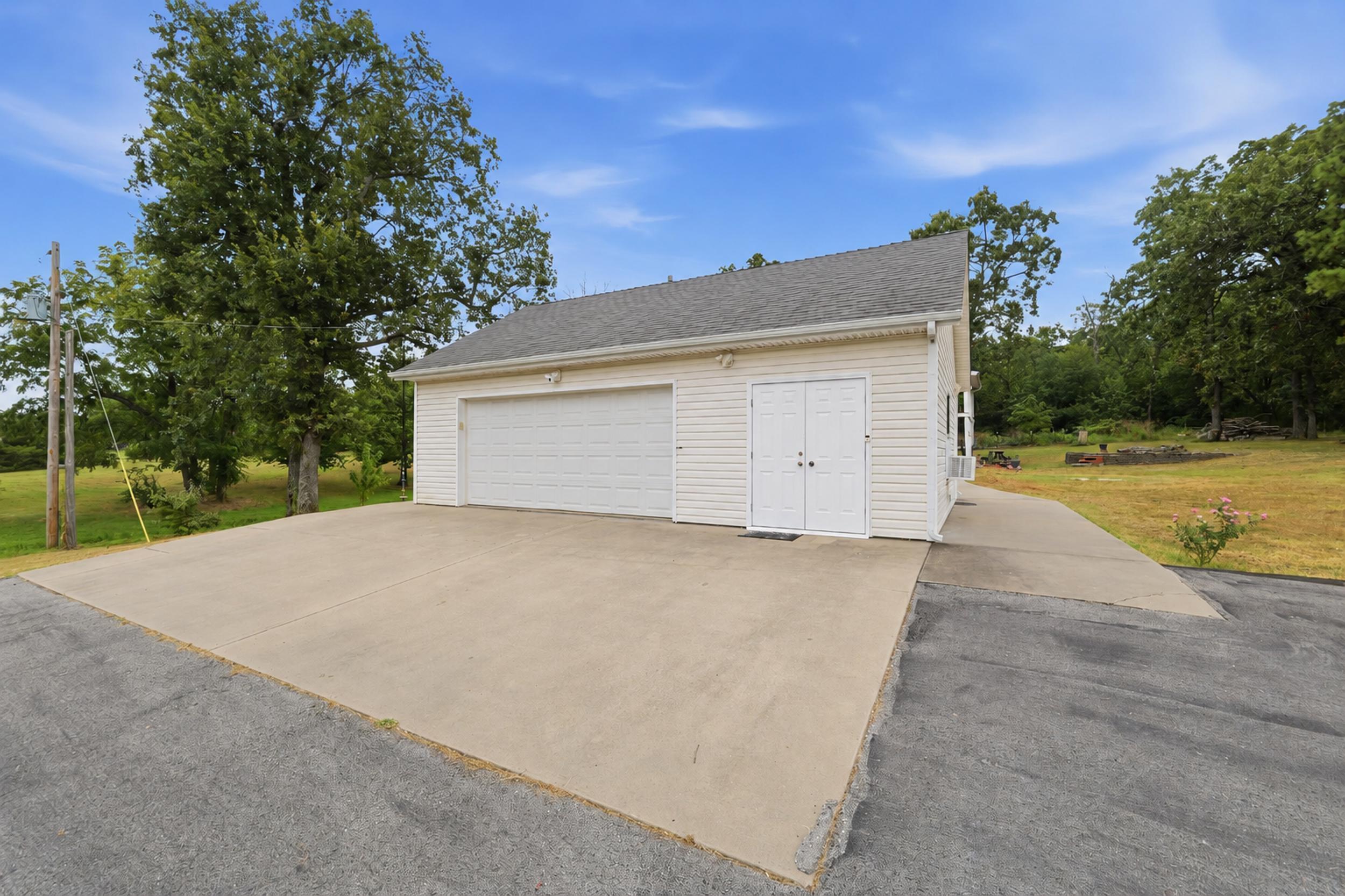7172 Spurgeon Road Property Photo 11