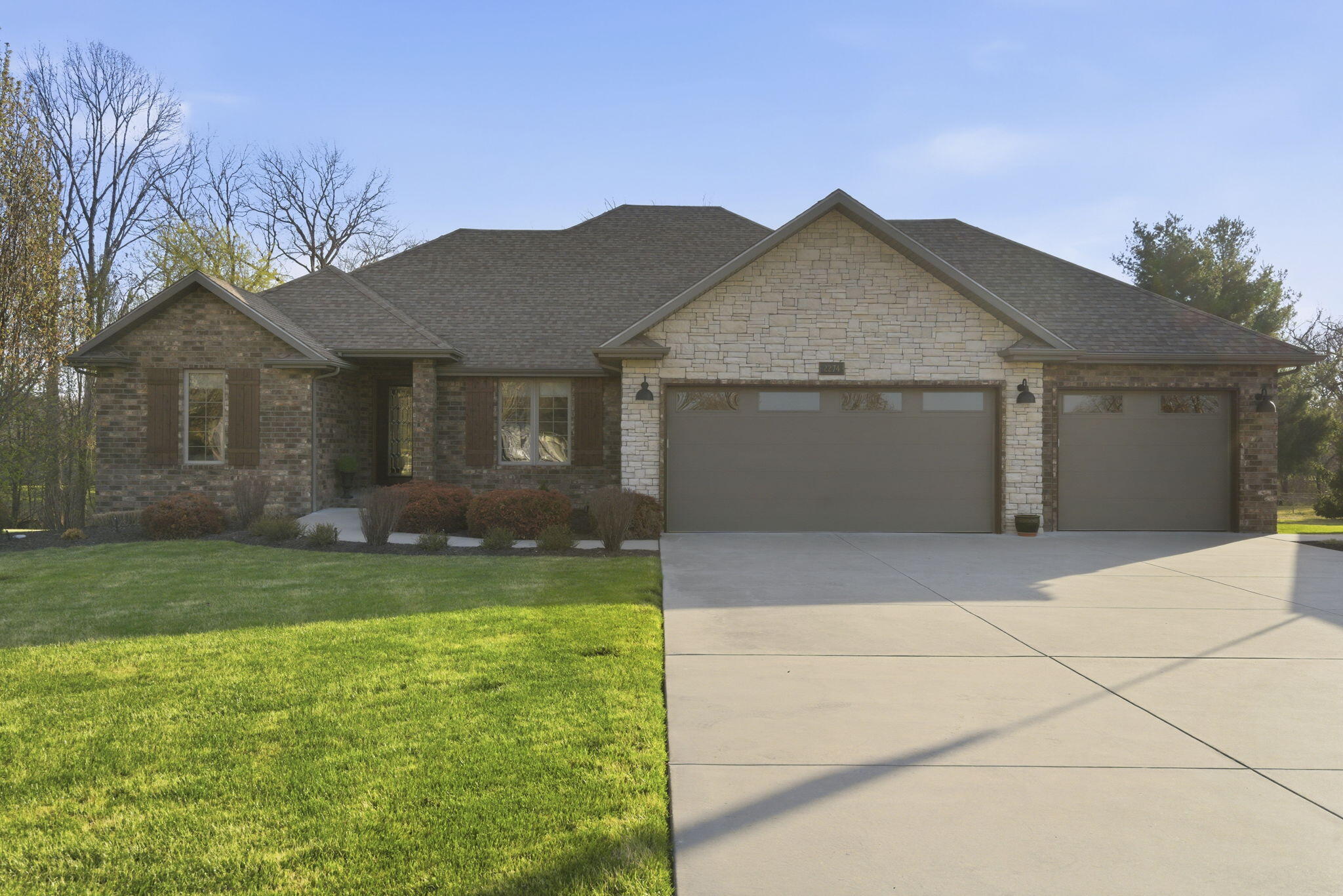 2274 South Alcey Way Property Photo 6