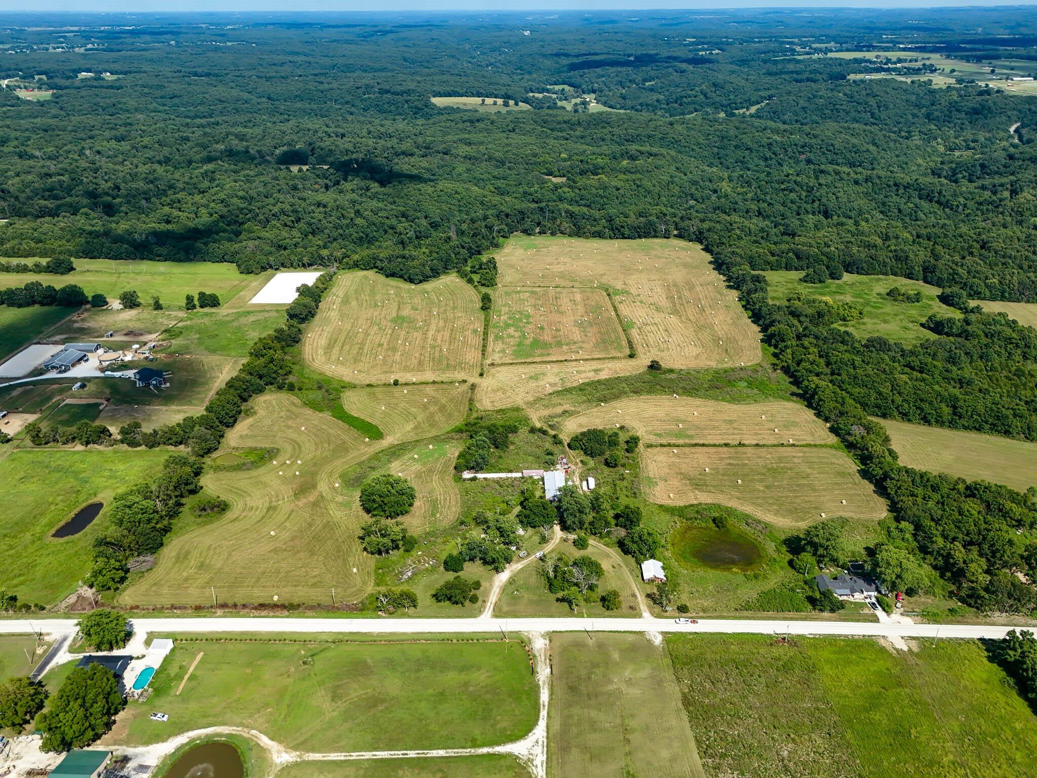466 State Highway Vv Property Photo 1