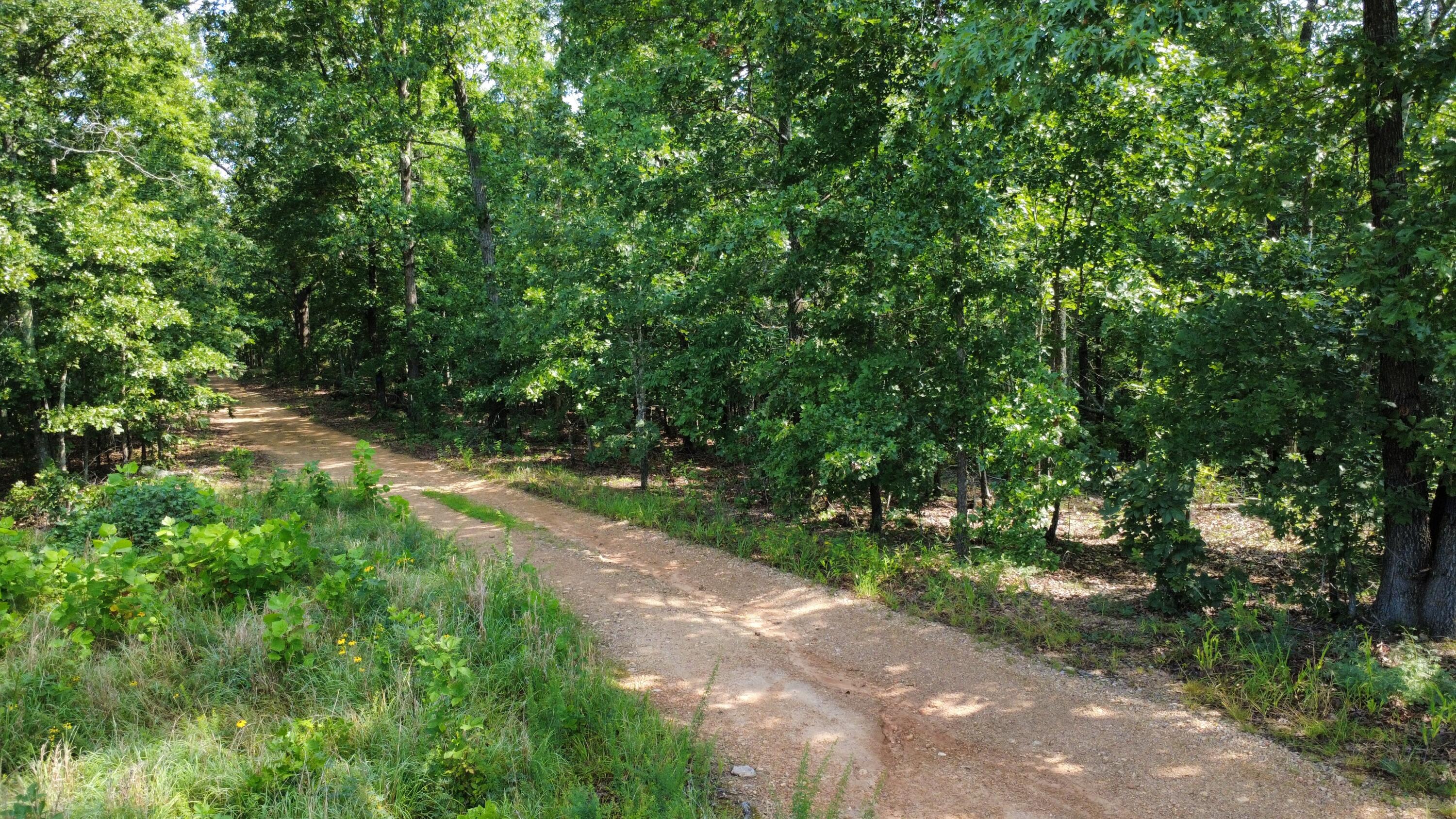 632 Private Road 421-35 Property Photo 12