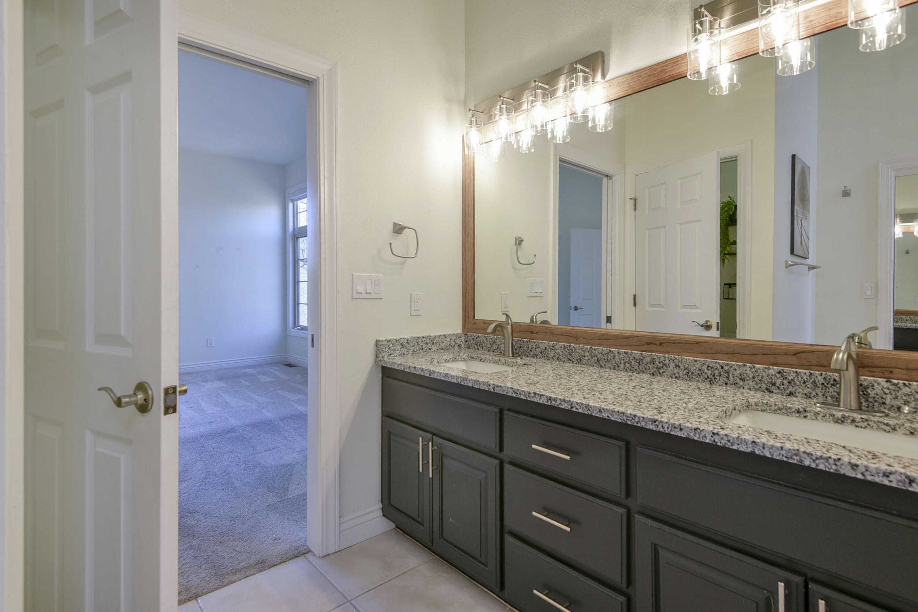 401 Silverwood Circle Property Photo 30