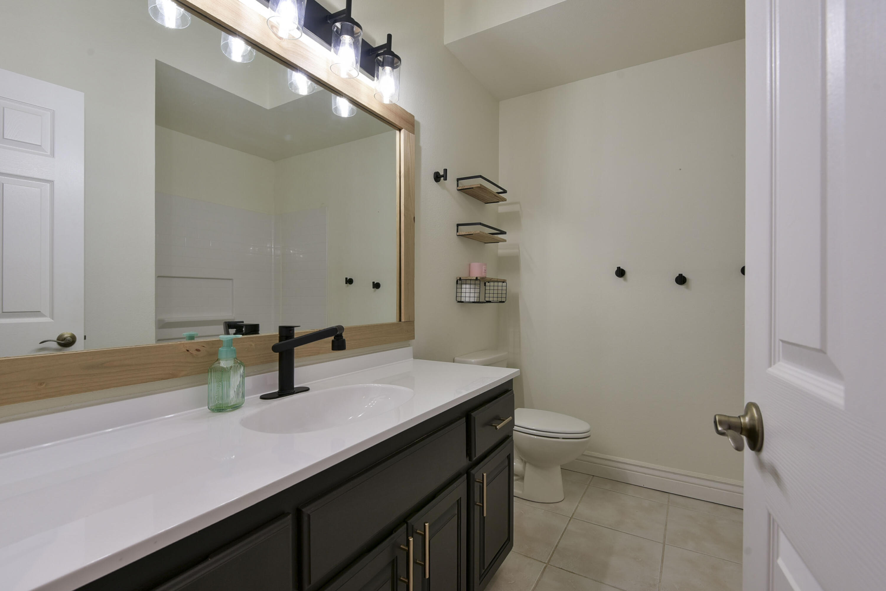 401 Silverwood Circle Property Photo 45
