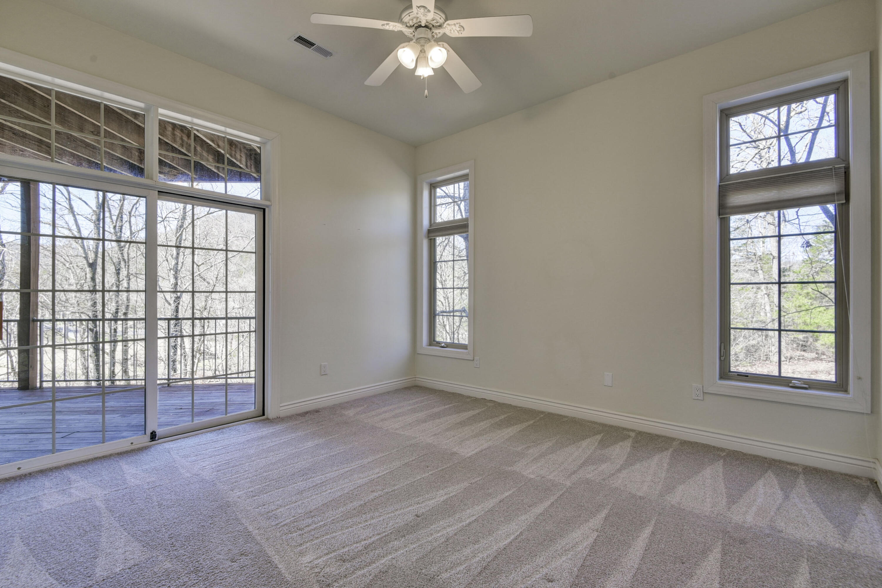 401 Silverwood Circle Property Photo 48