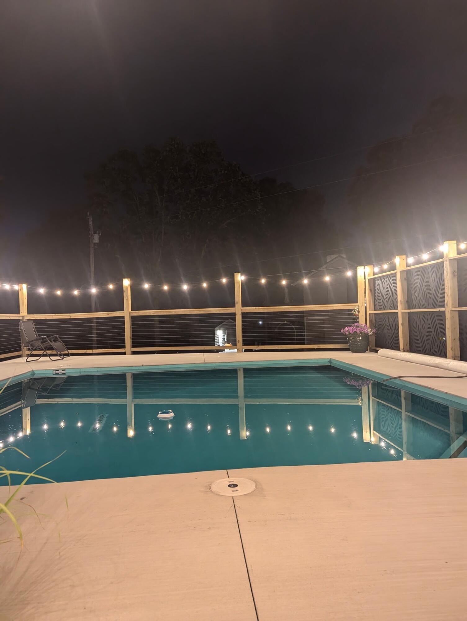 2 Golden Circle Property Photo 27