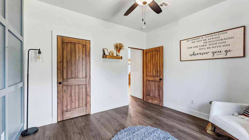 33480 State Highway 112 Property Photo 23