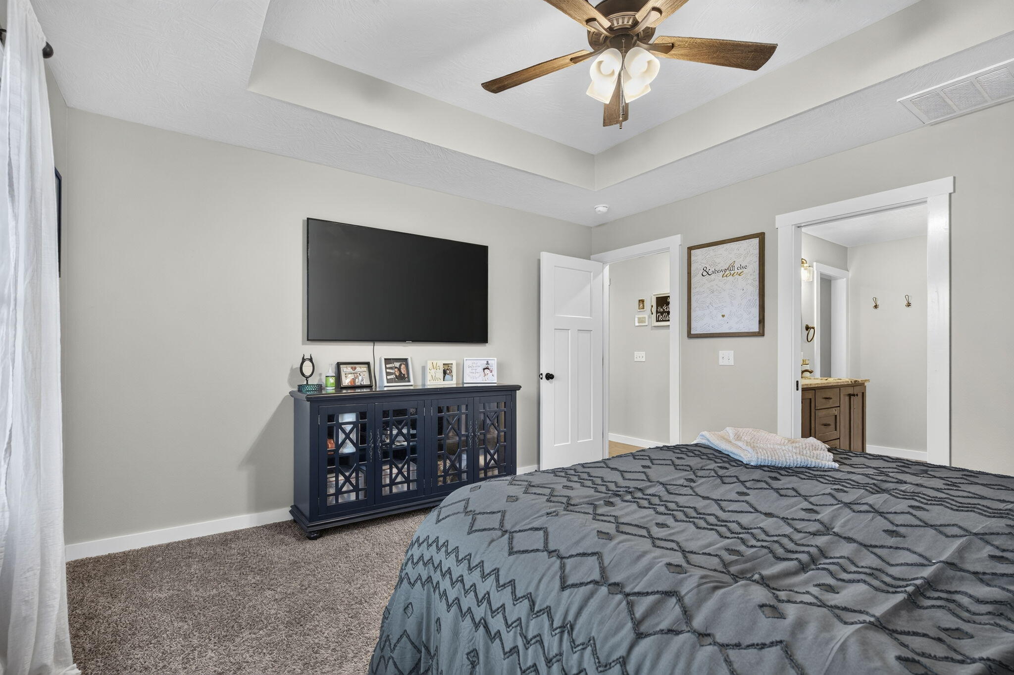 4247 Tuscany Circle Property Photo 15