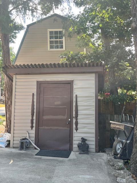 248 Jellystone Avenue Property Photo 13