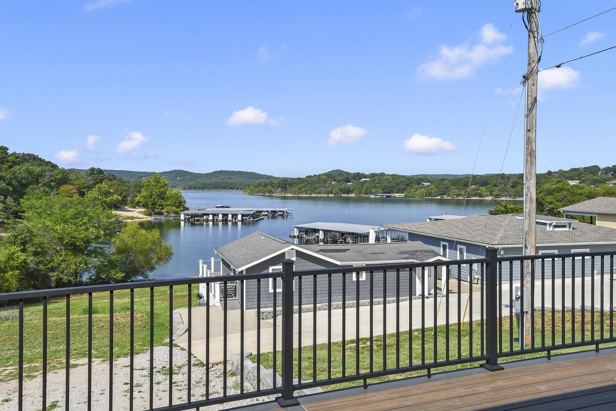 140 Fishermans Tale Lane Property Photo 10