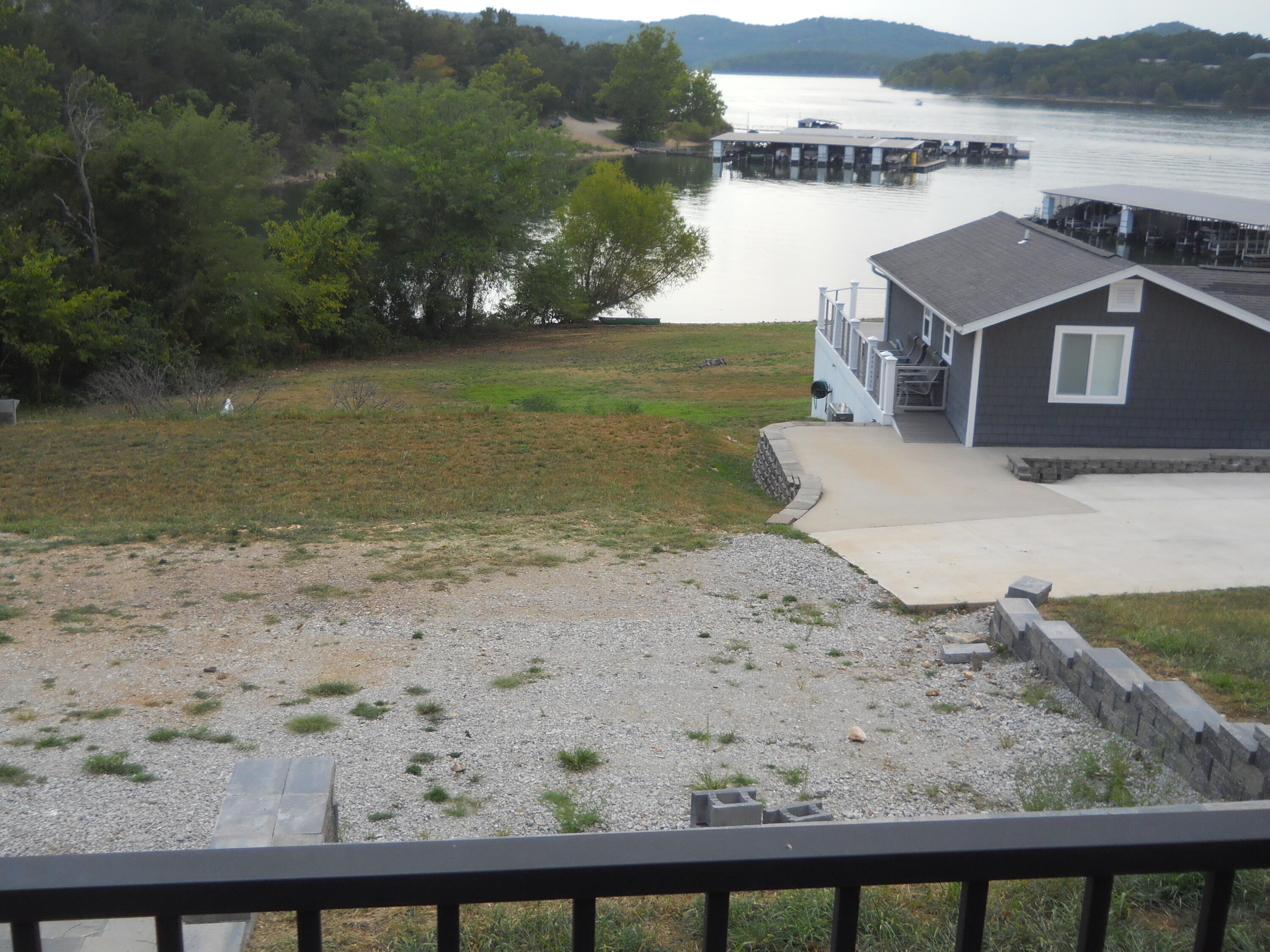140 Fishermans Tale Lane Property Photo 11