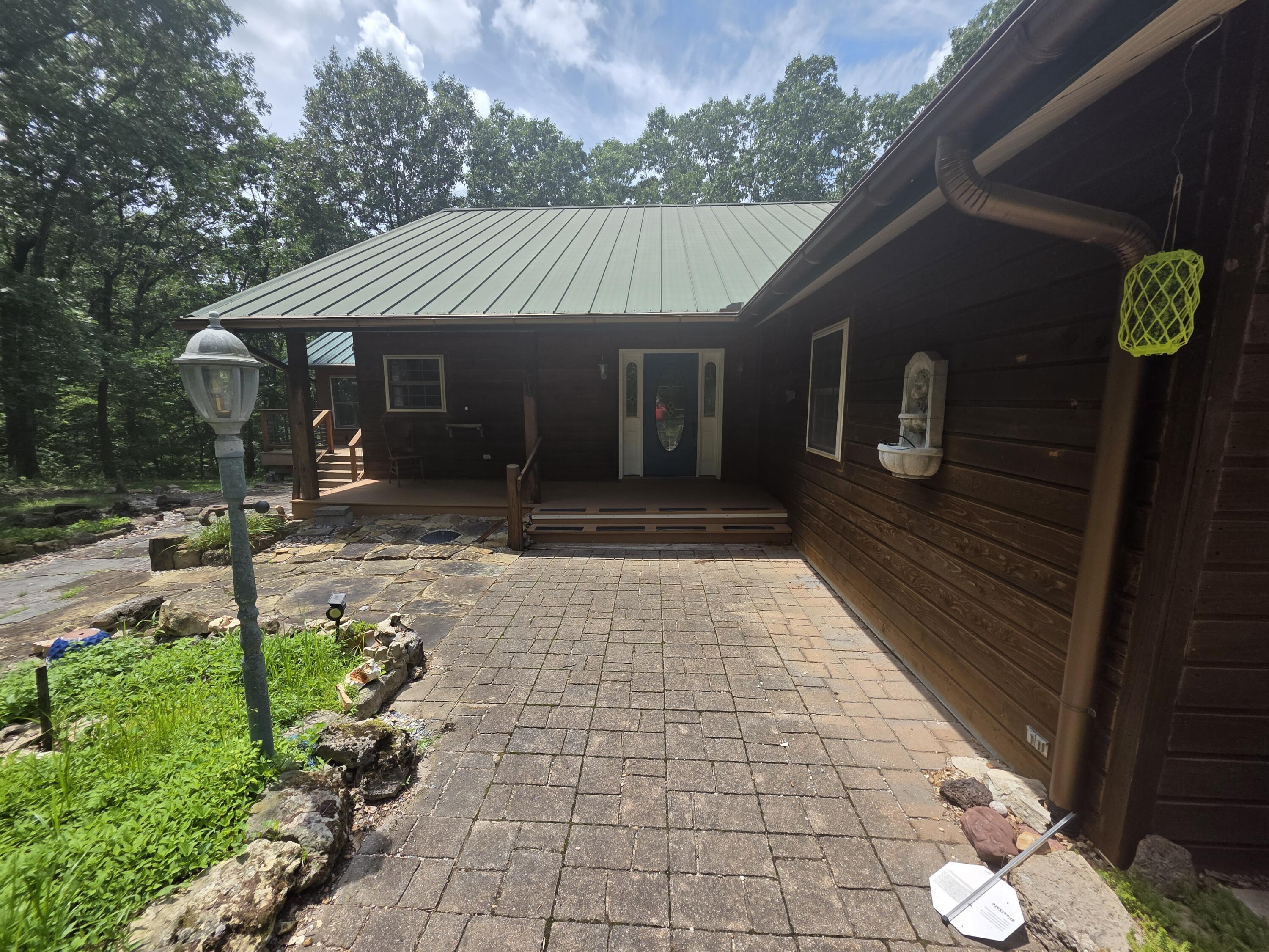 261 Wintergrape Lane Property Photo 2