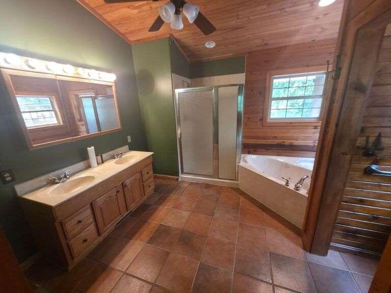 261 Wintergrape Lane Property Photo 23