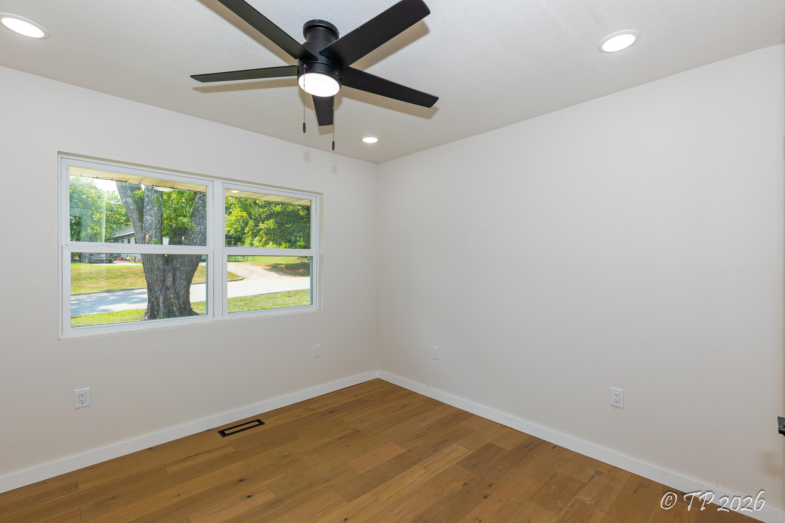 620 Johnson Street Property Photo 28